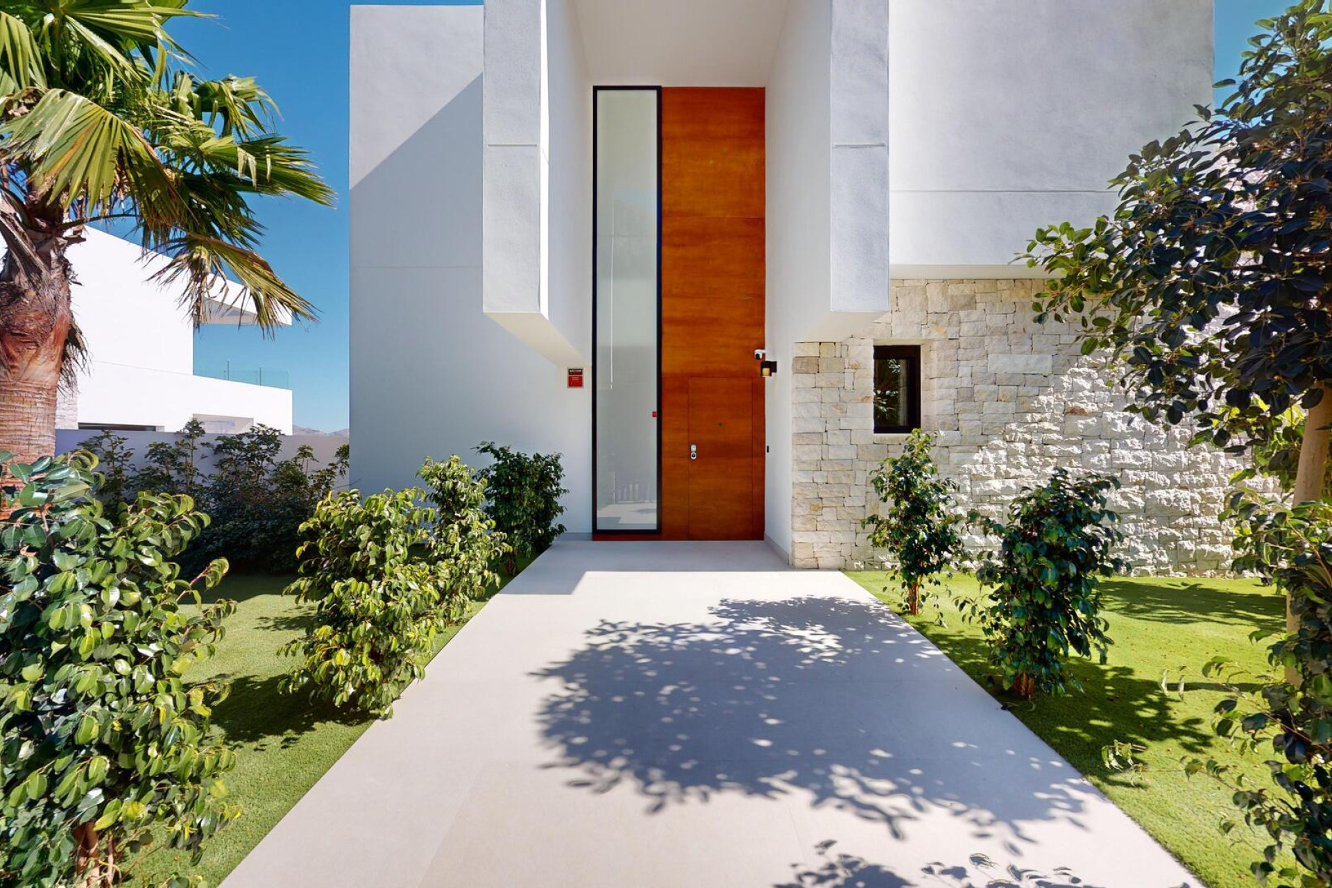 Nybyggnation - Radhus -
Polop