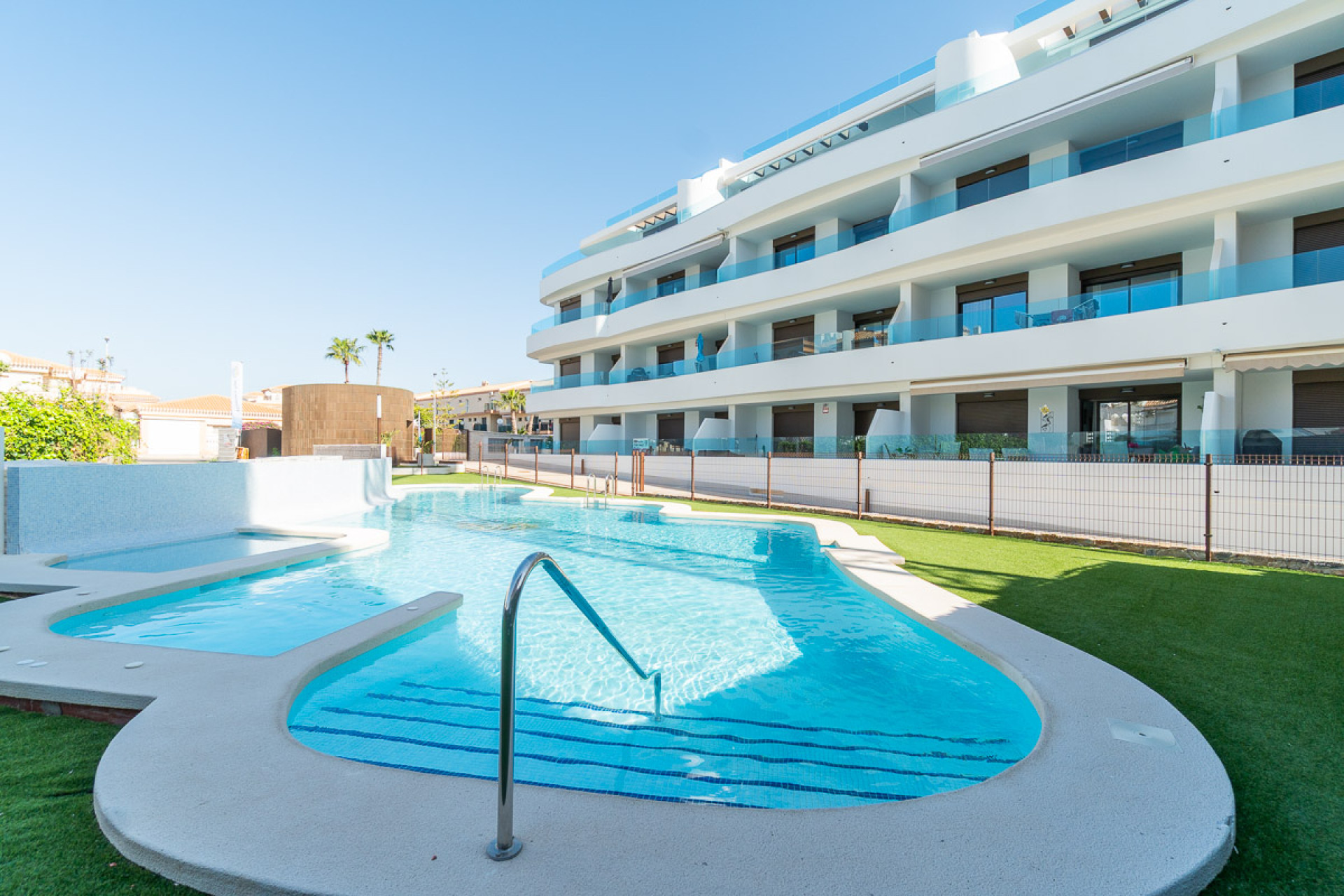 Nybyggnation - Takvåning -
Orihuela Costa