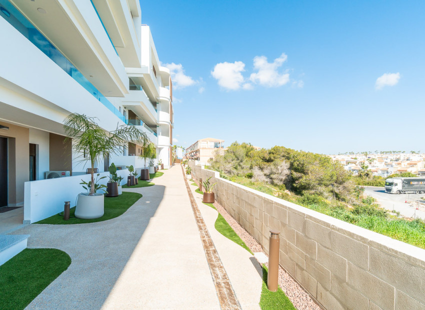 Nybyggnation - Takvåning -
Orihuela Costa