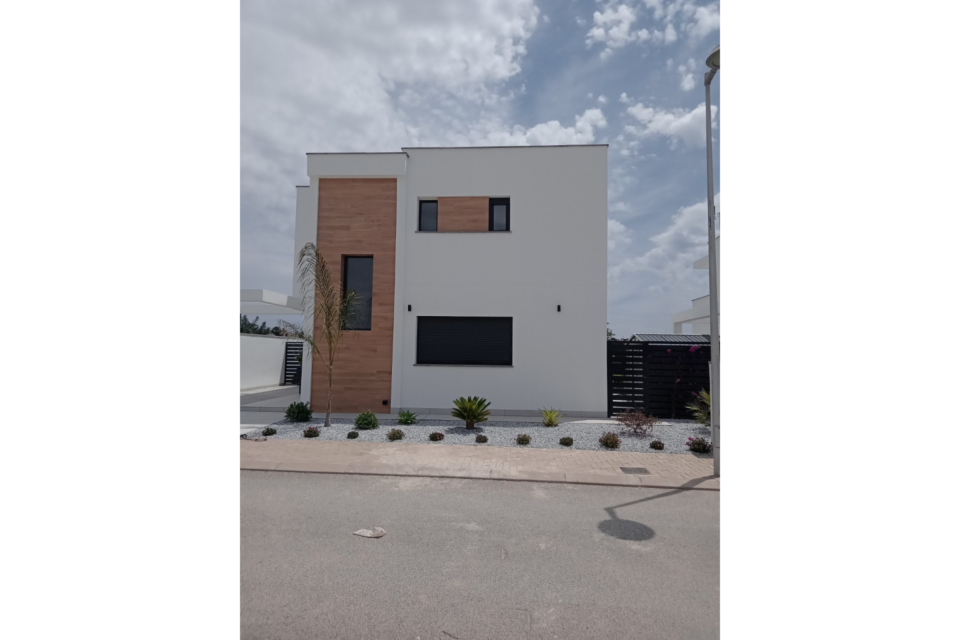 Nybyggnation - Villa -
La Roda