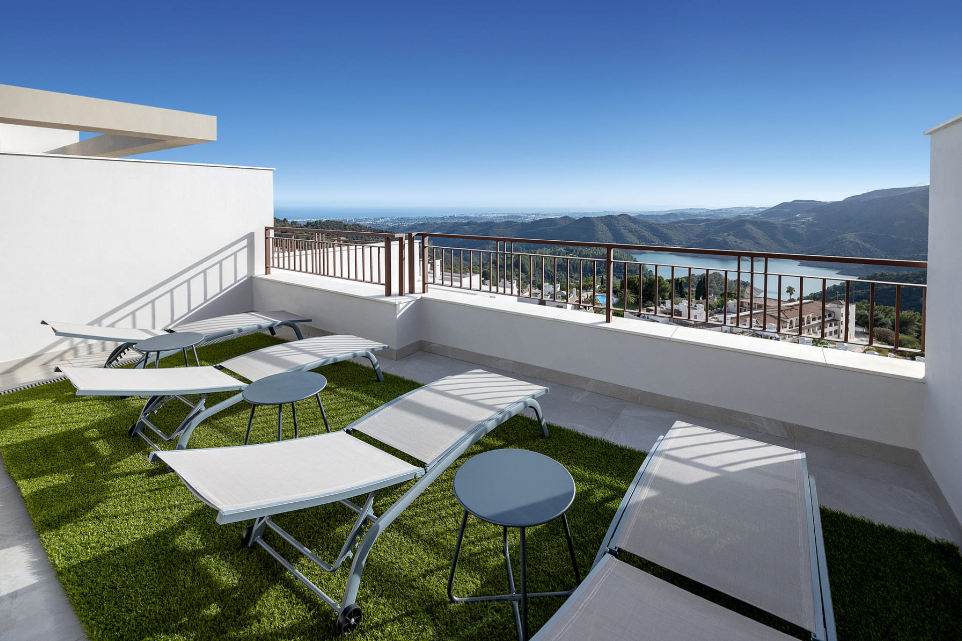 Nybyggnation - Villa / parhus -
Cerros del Lago