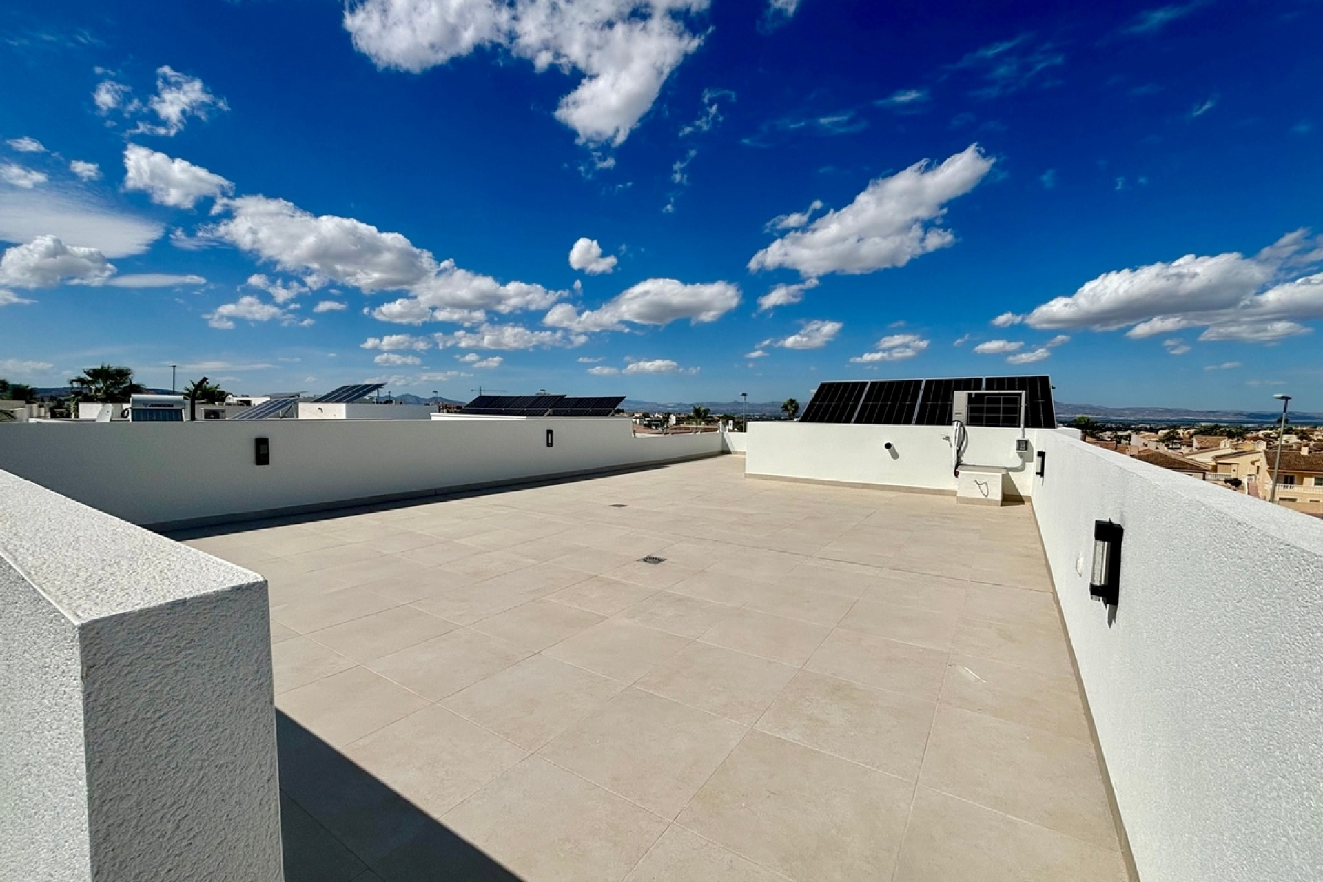 Obra nueva - Adosado -
Rojales