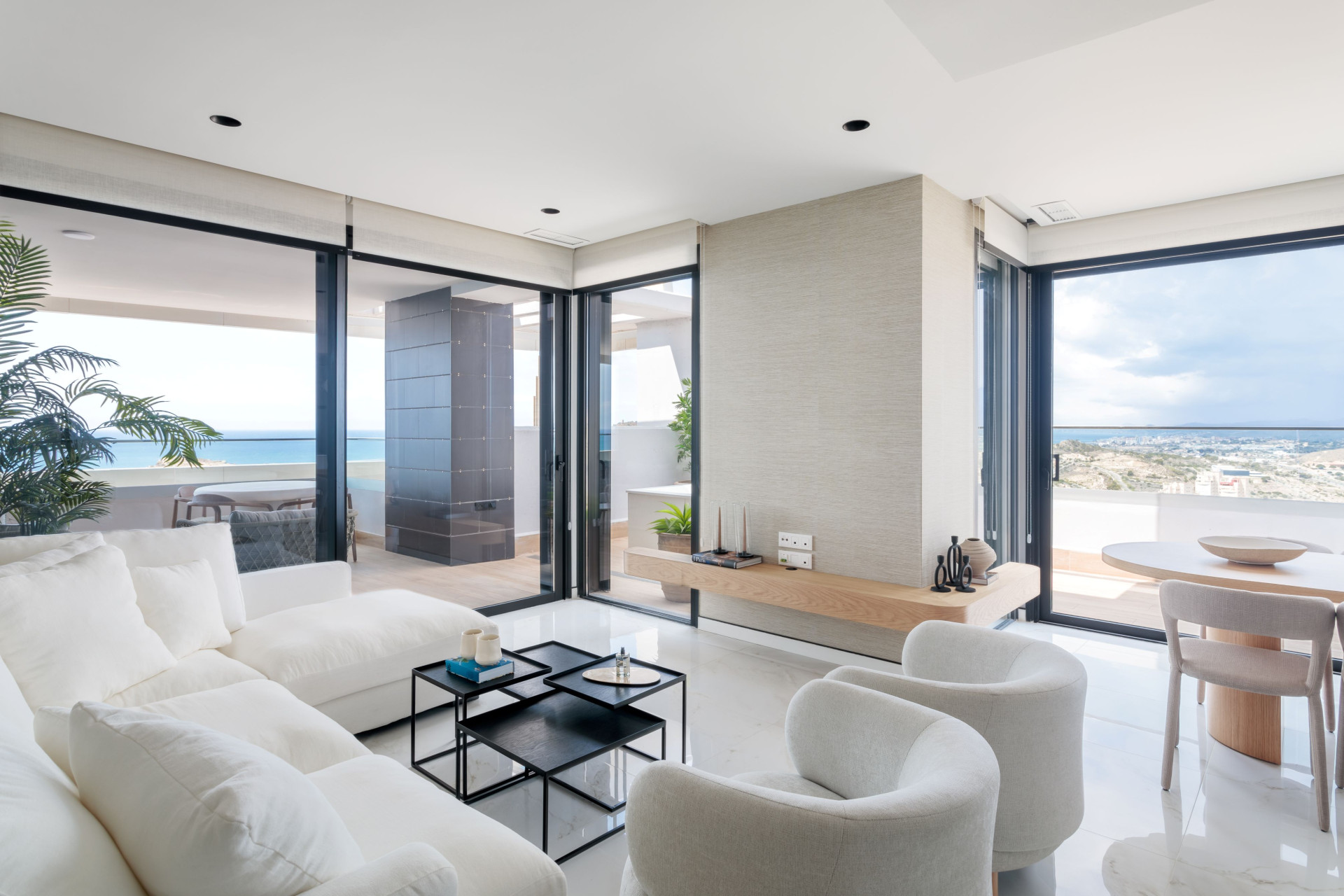 Obra nueva - Apartamento / piso -
Benidorm