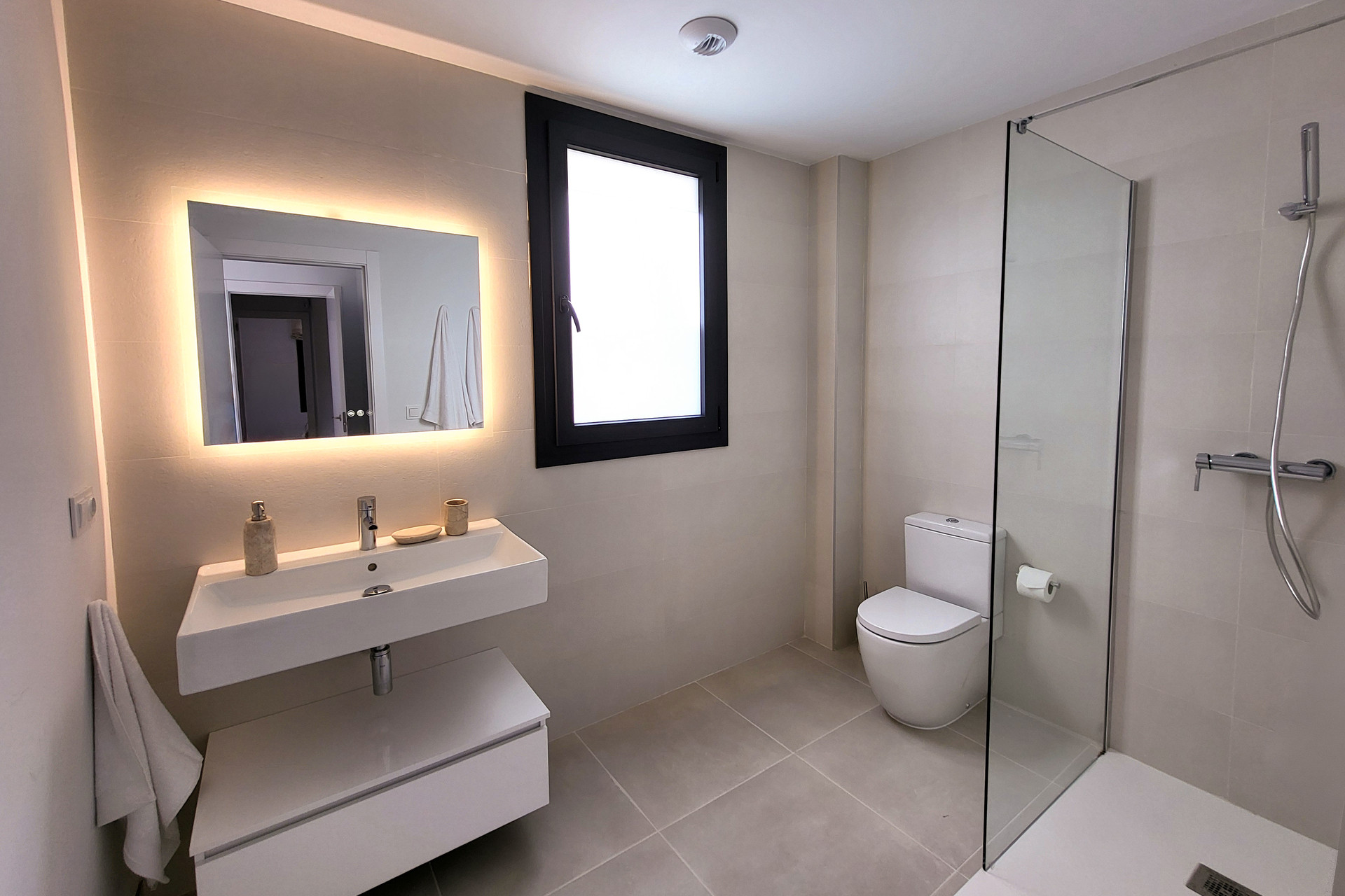 Obra nueva - Apartamento / piso -
Casares