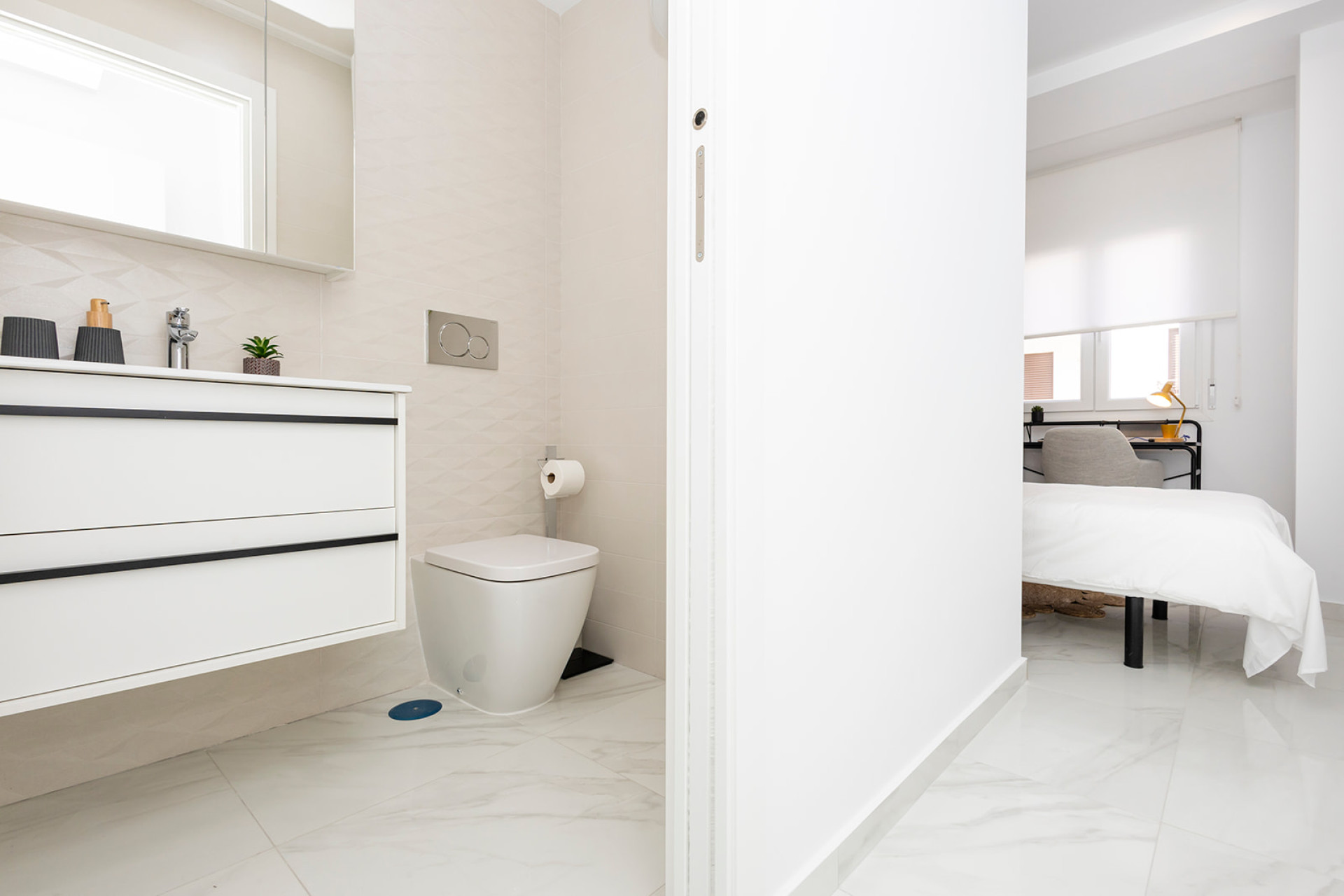 Obra nueva - Apartamento / piso -
Jacarilla