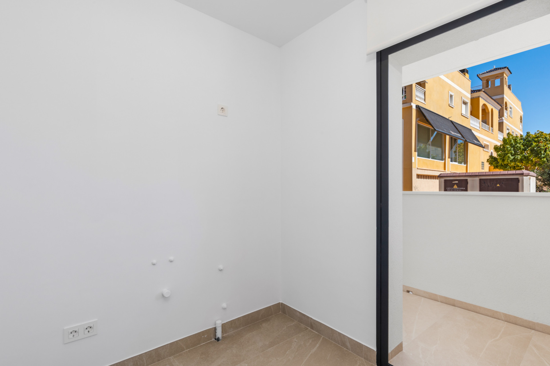 Obra nueva - apartment -
Benijofar