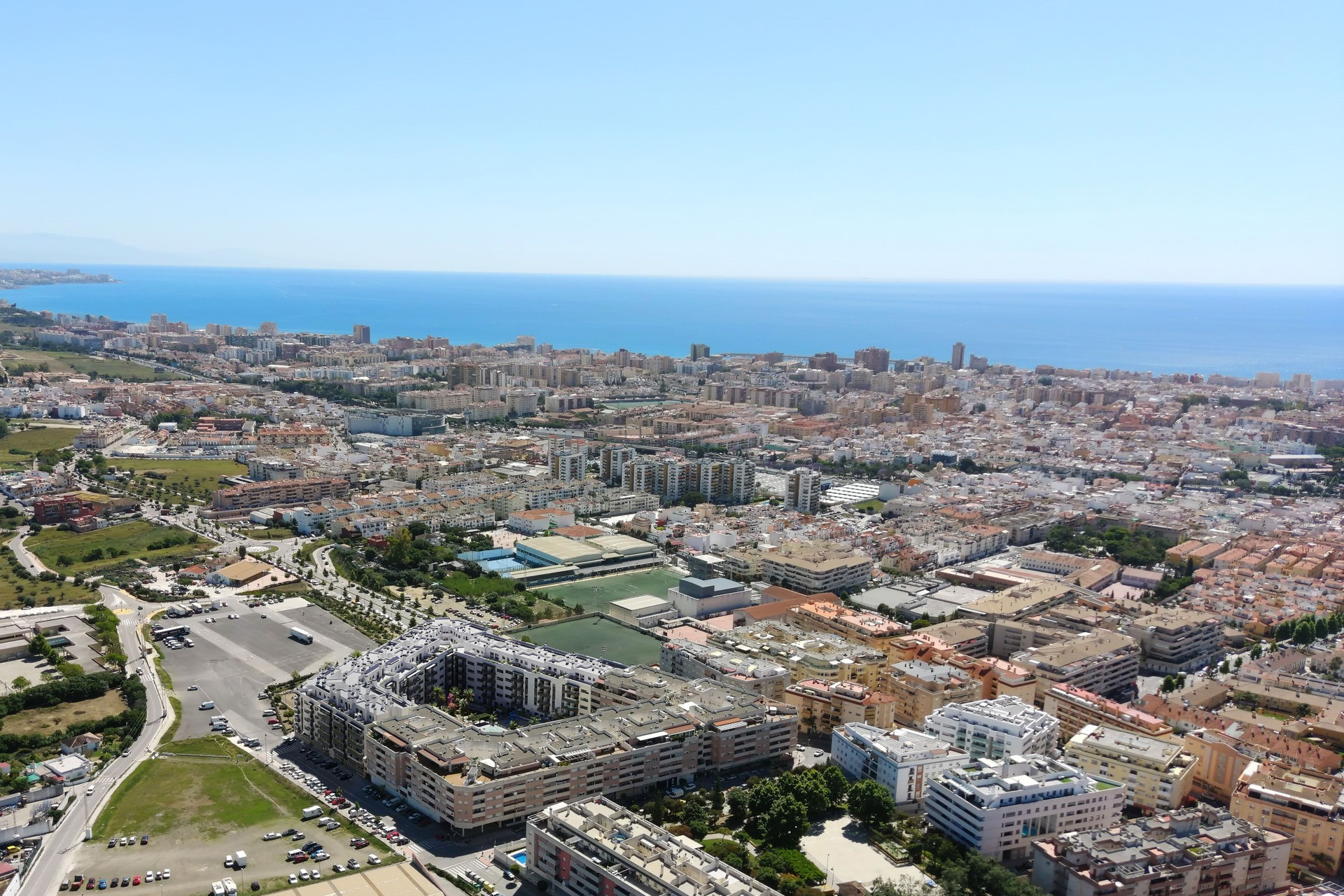 Obra nueva - apartment -
Las Lagunas de Mijas