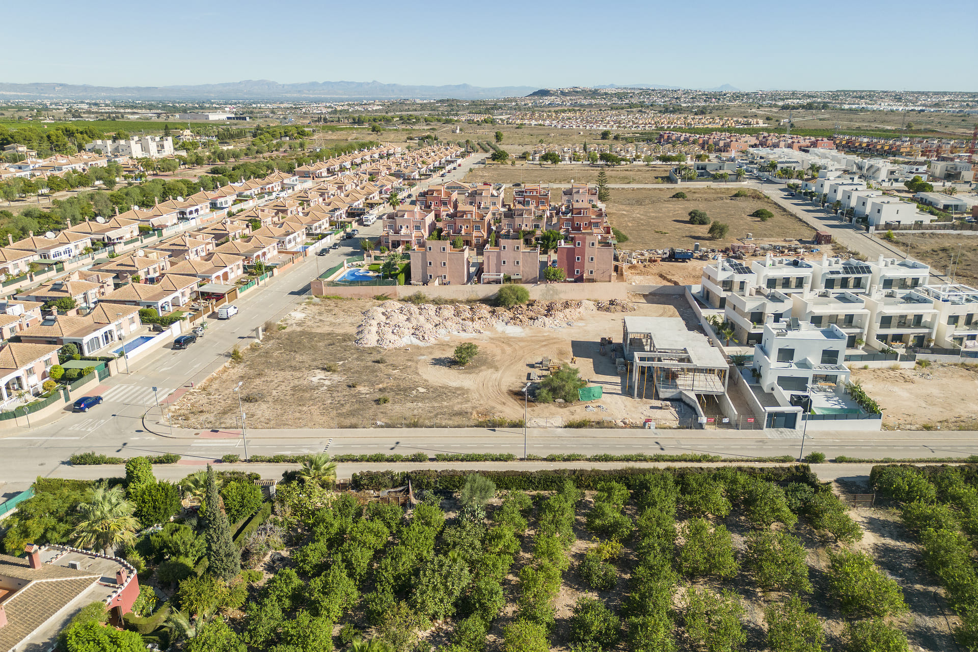 Obra nueva - detached -
Los Montesinos