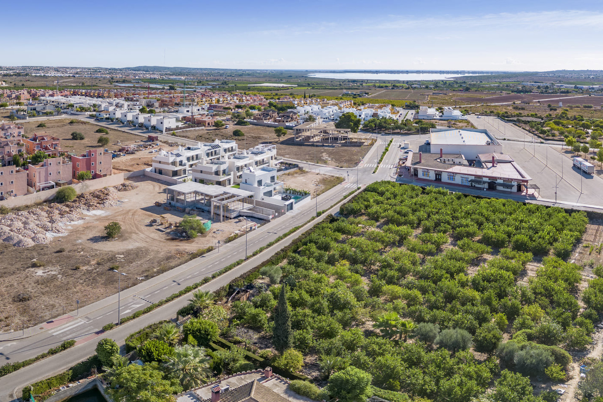 Obra nueva - detached -
Los Montesinos