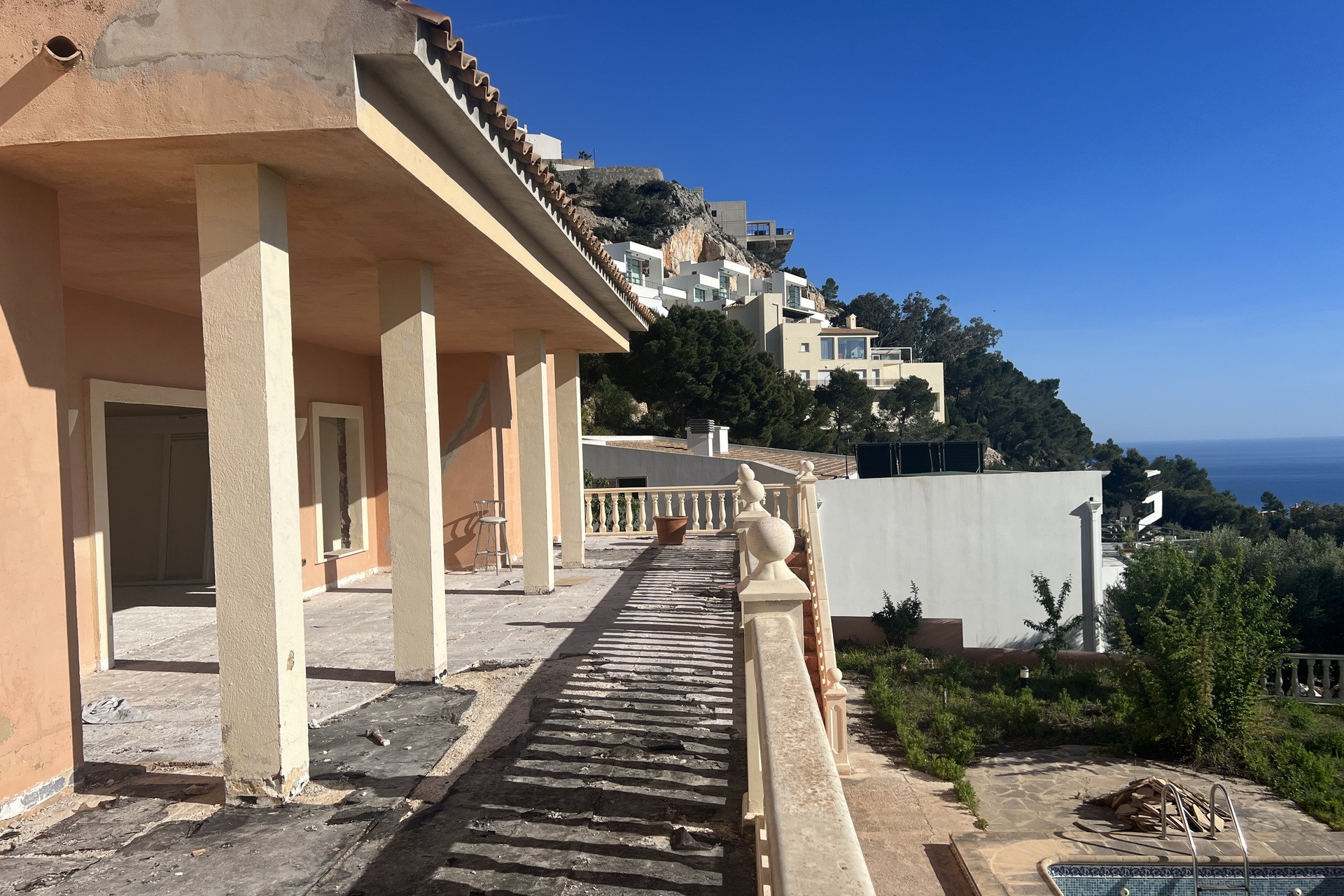 Obra nueva - Villa -
Altea