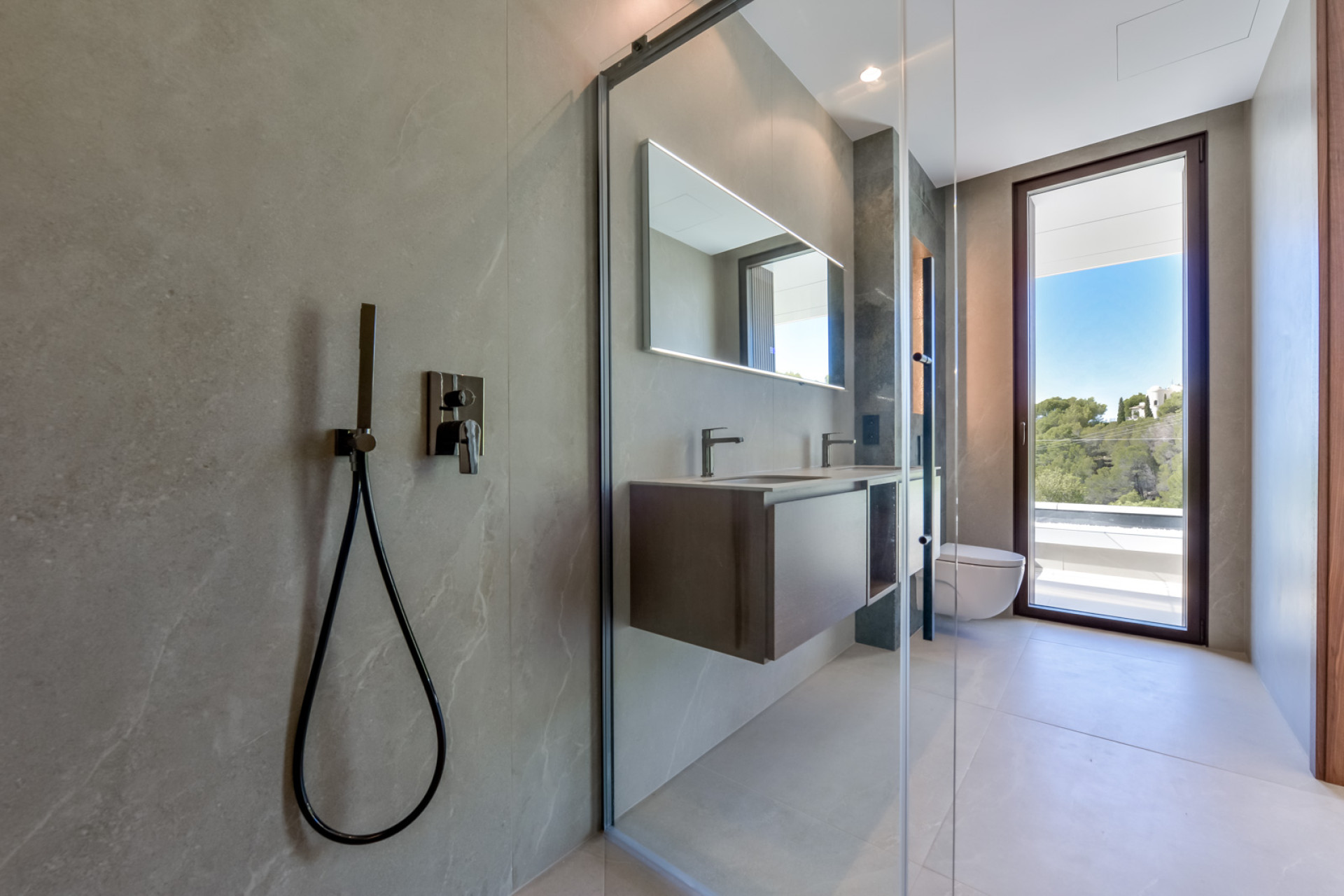 Obra nueva - Villa -
Altea