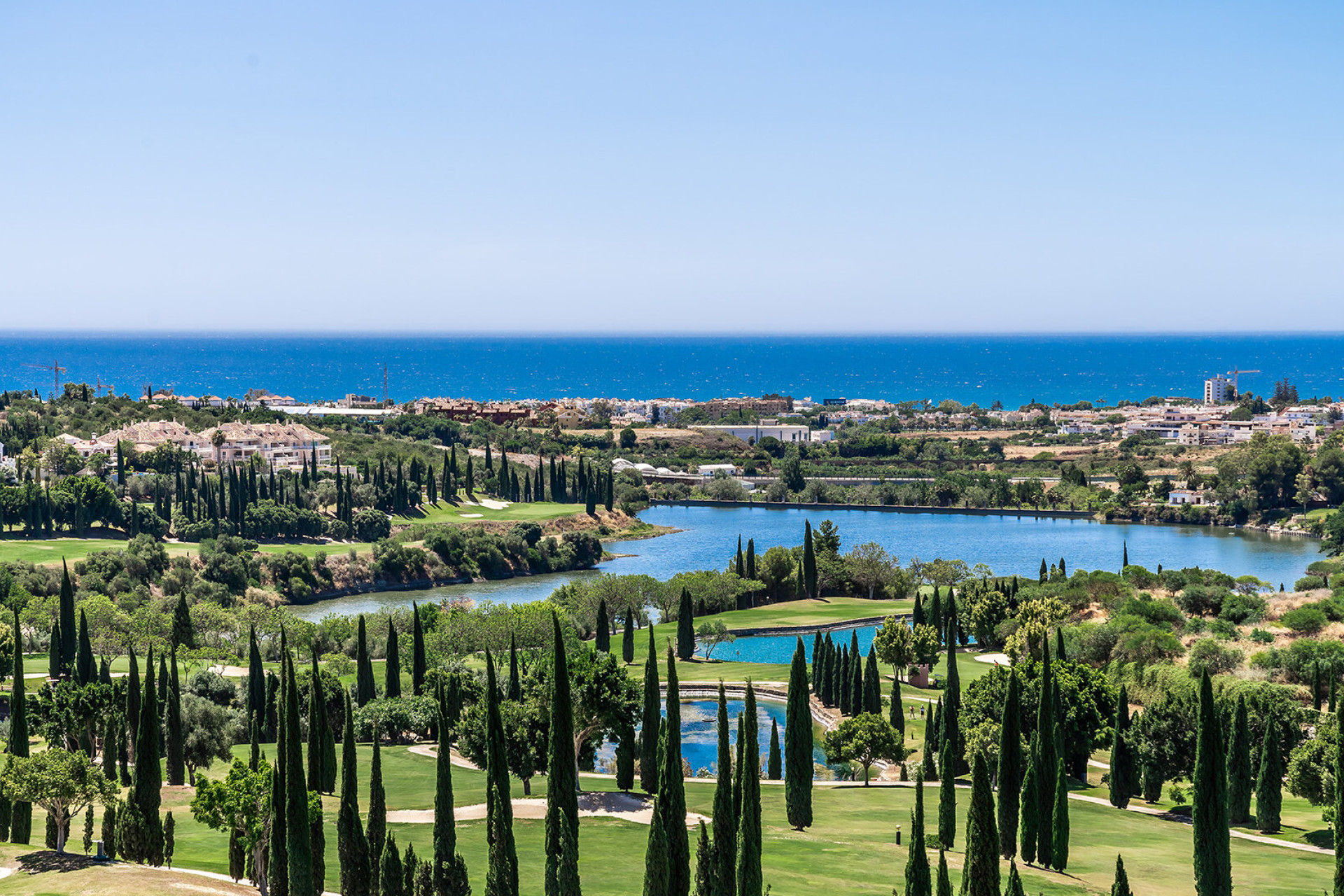Obra nueva - Villa -
Benahavís
