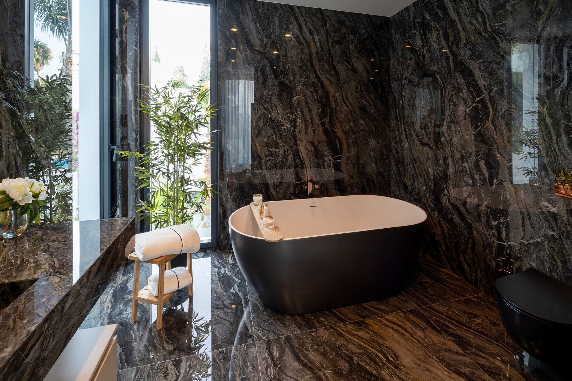 Obra nueva - Villa -
Benahavís