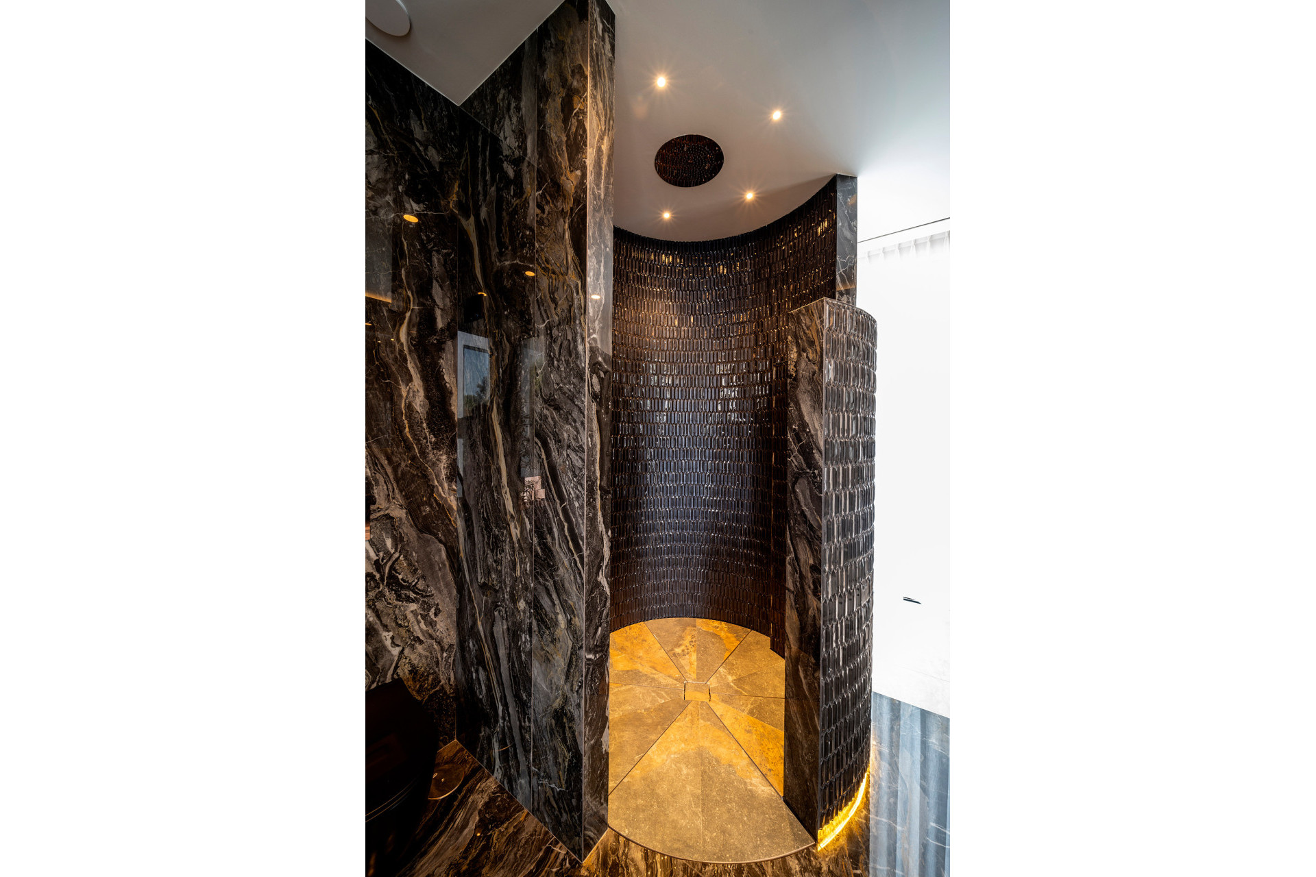 Obra nueva - Villa -
Benahavís