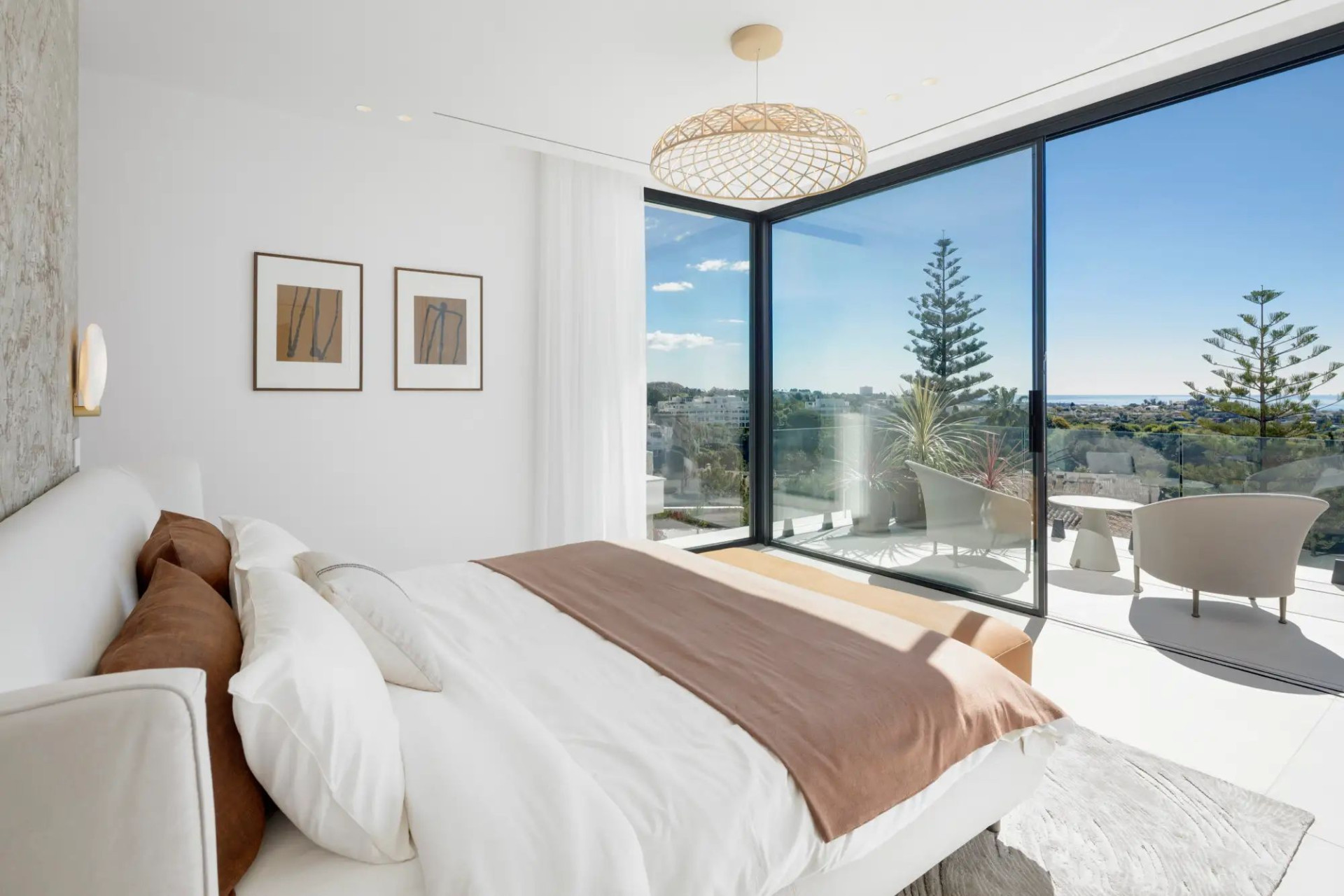 Obra nueva - Villa -
Benahavís