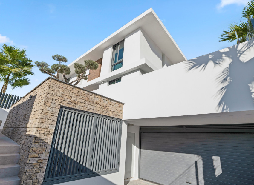 Obra nueva - Villa -
Benidorm