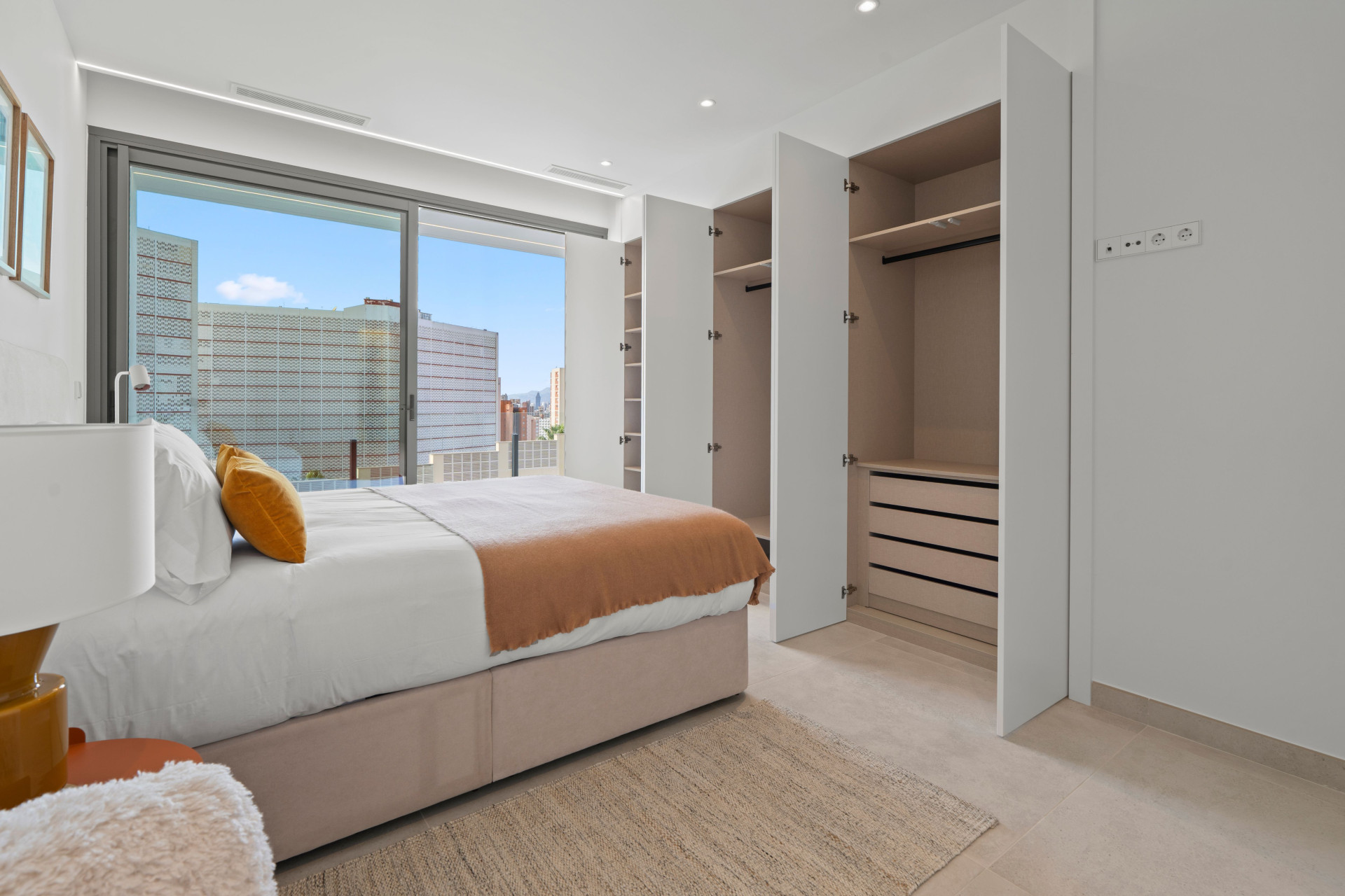 Obra nueva - Villa -
Benidorm