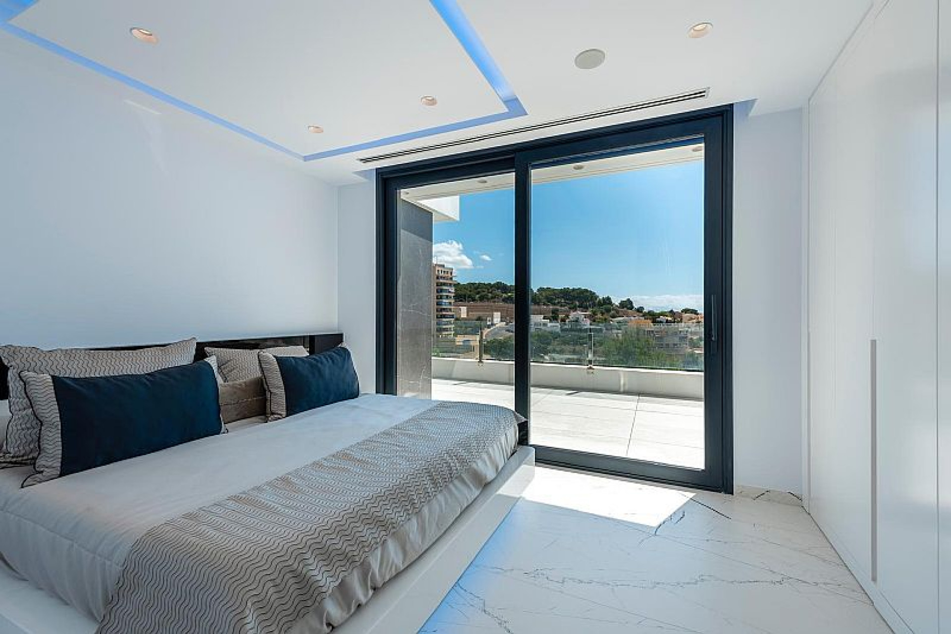 Obra nueva - Villa -
Calpe