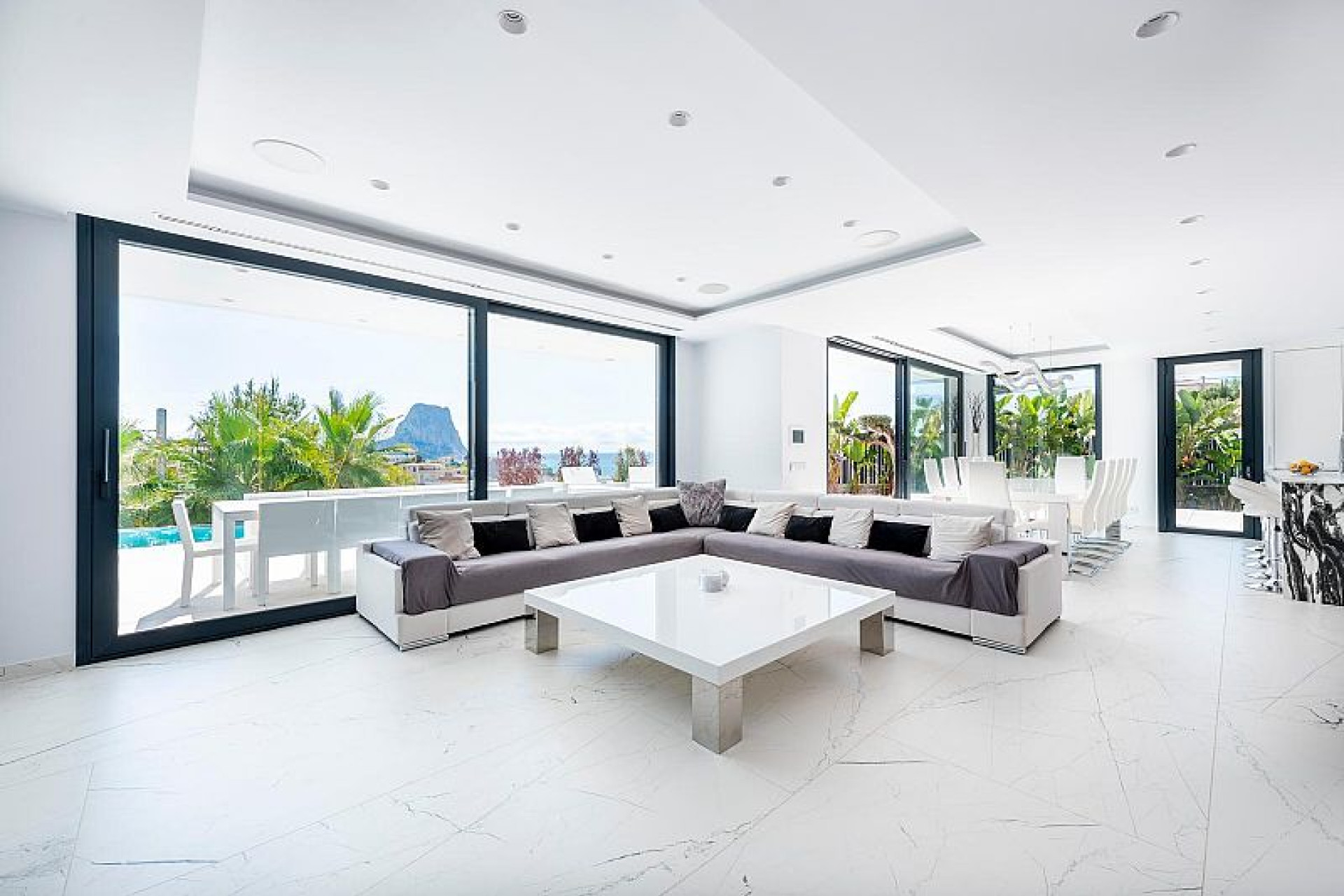 Obra nueva - Villa -
Calpe