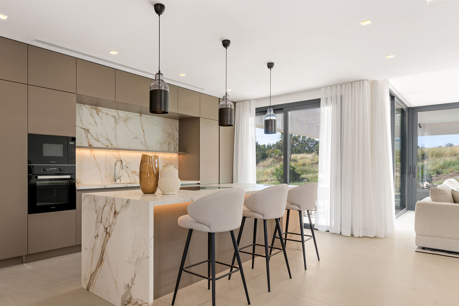 Obra nueva - Villa -
Estepona