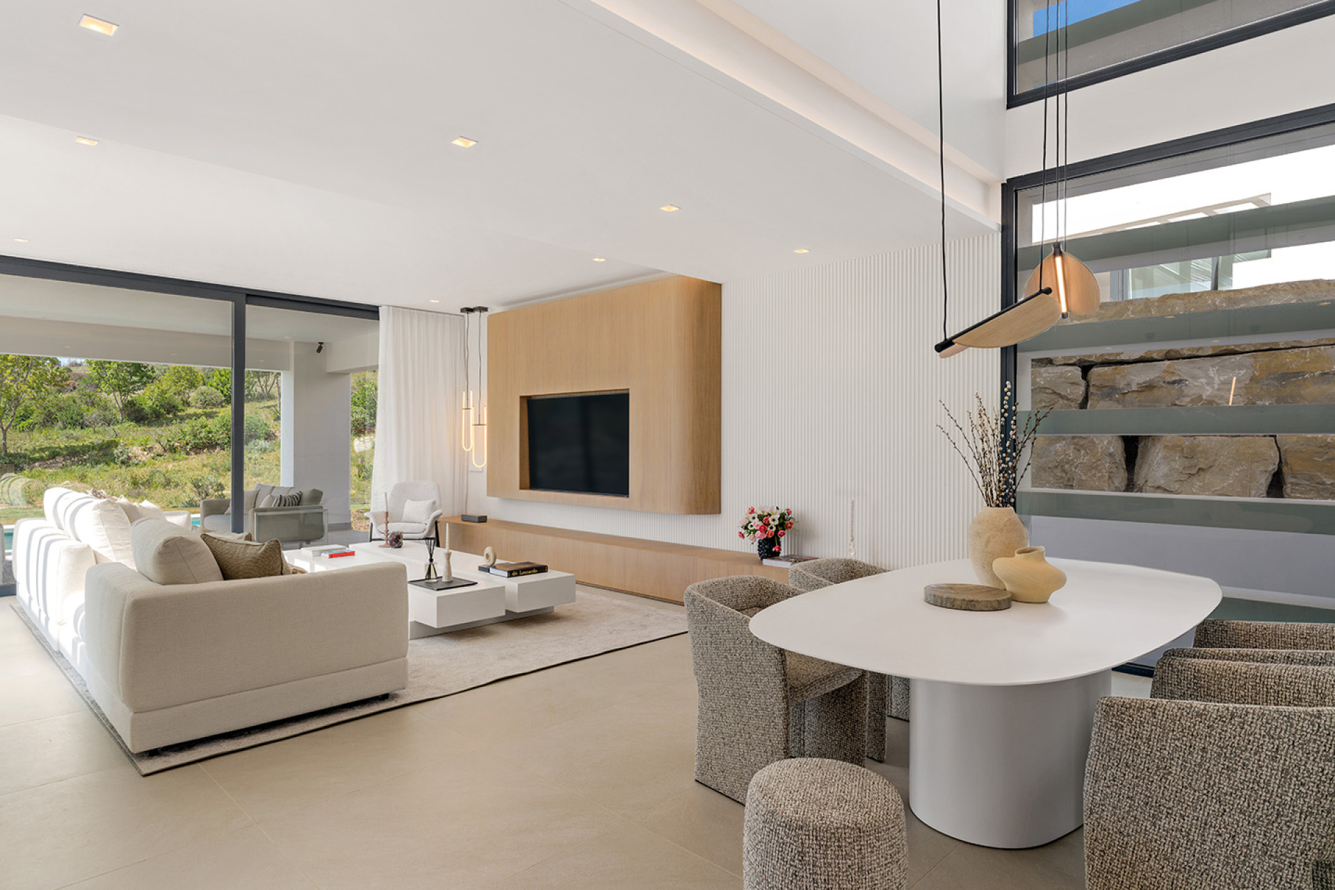 Obra nueva - Villa -
Estepona