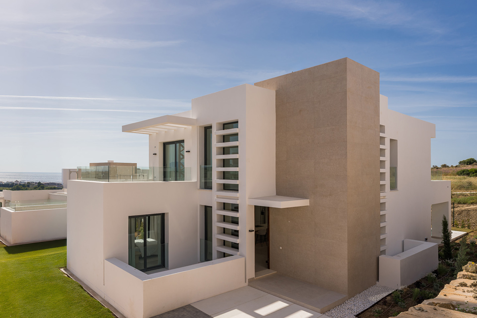 Obra nueva - Villa -
Estepona