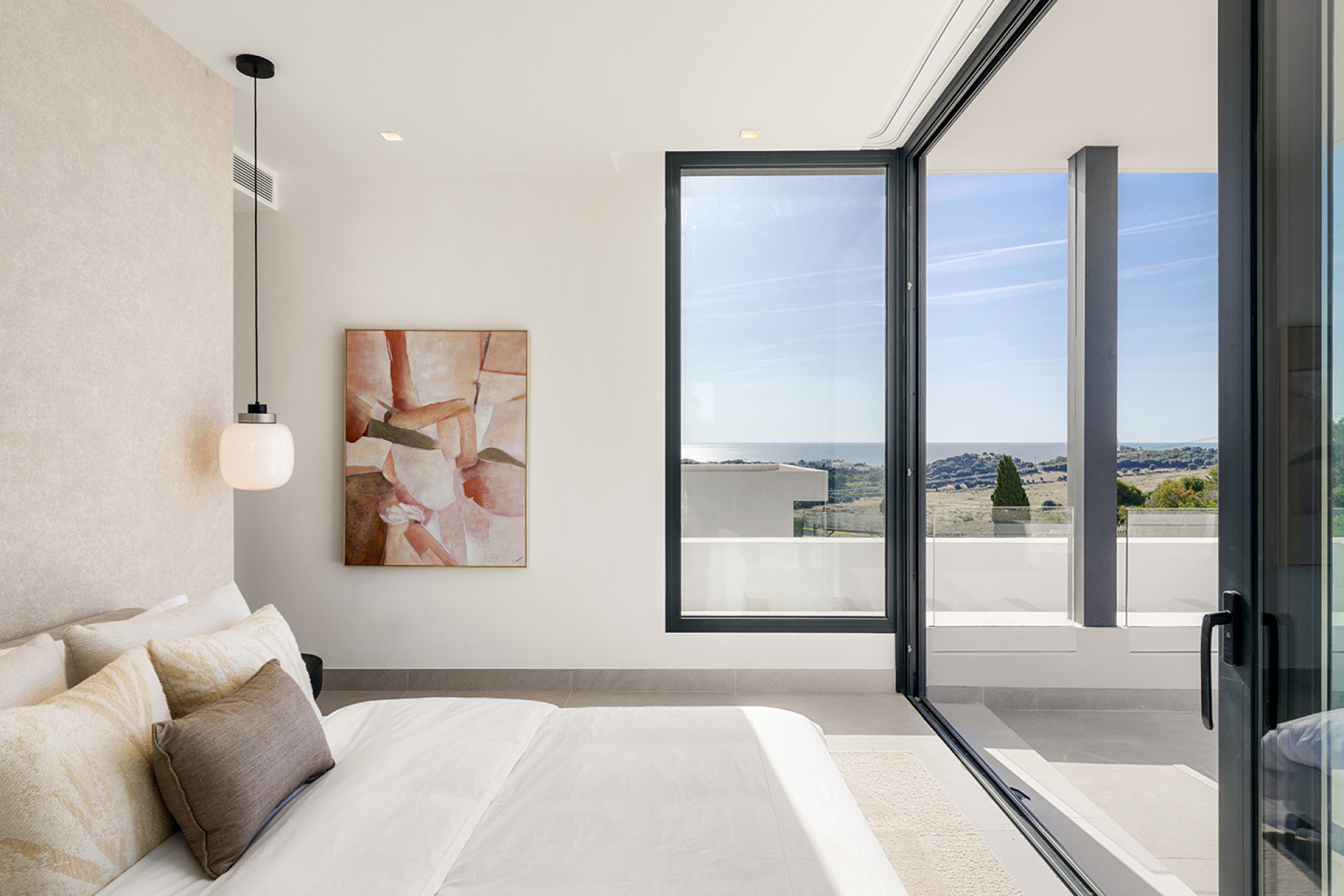 Obra nueva - Villa -
Estepona