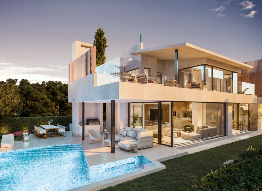 Obra nueva - Villa -
Fuengirola