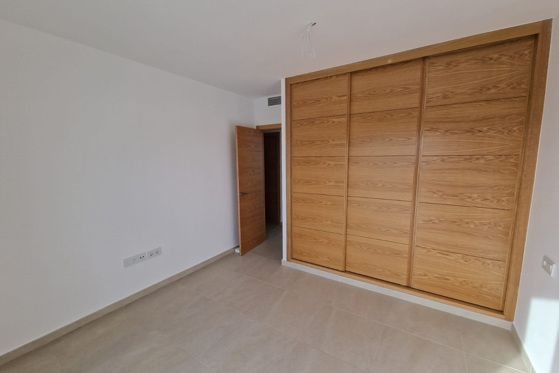 Obra nueva - Villa -
Manilva