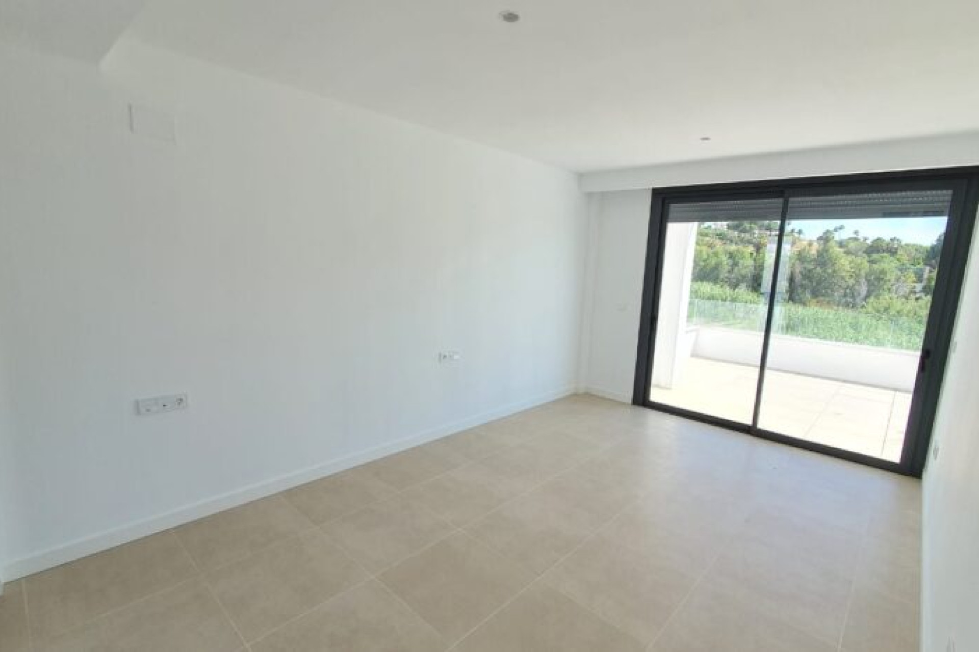 Obra nueva - Villa -
Manilva