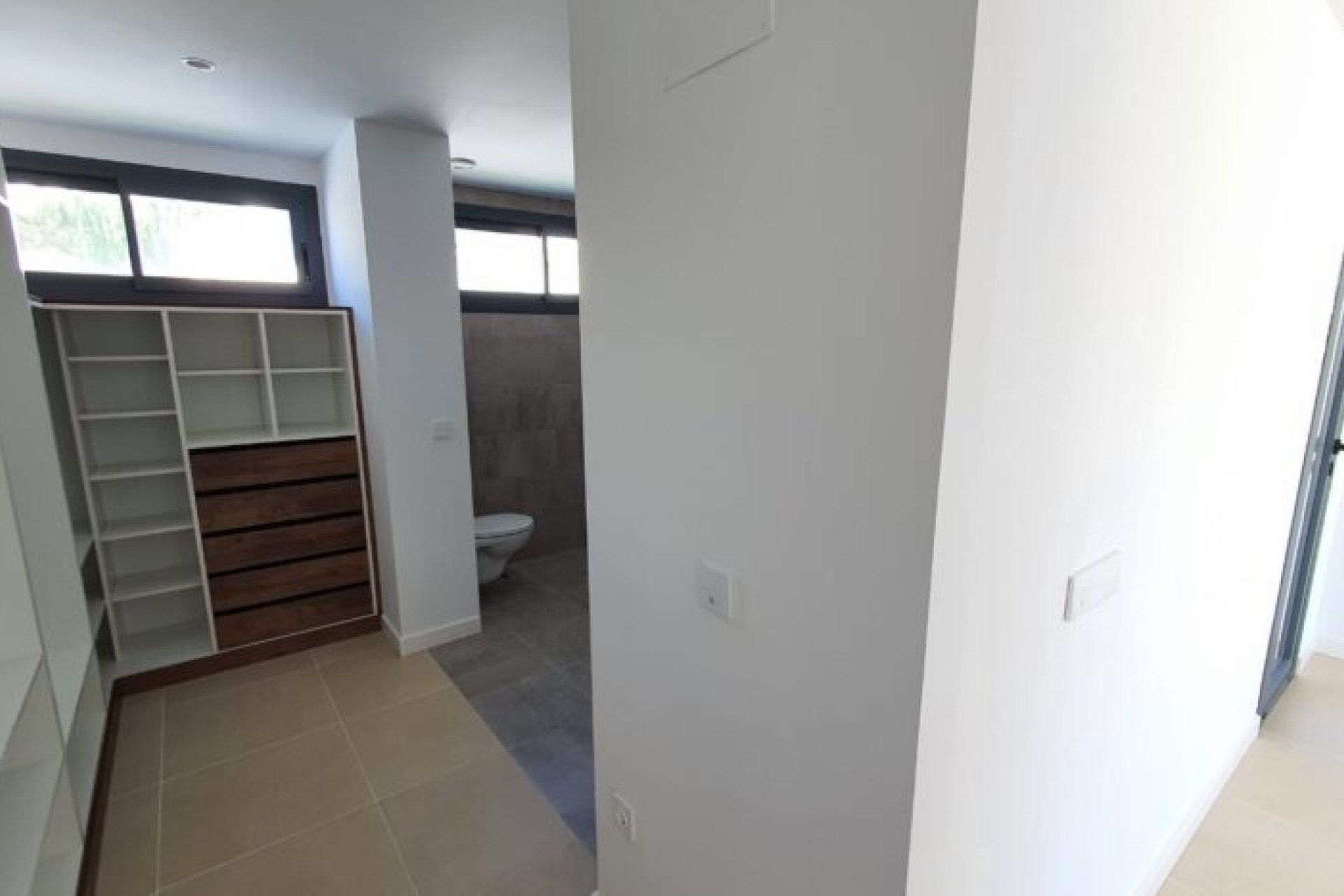 Obra nueva - Villa -
Manilva