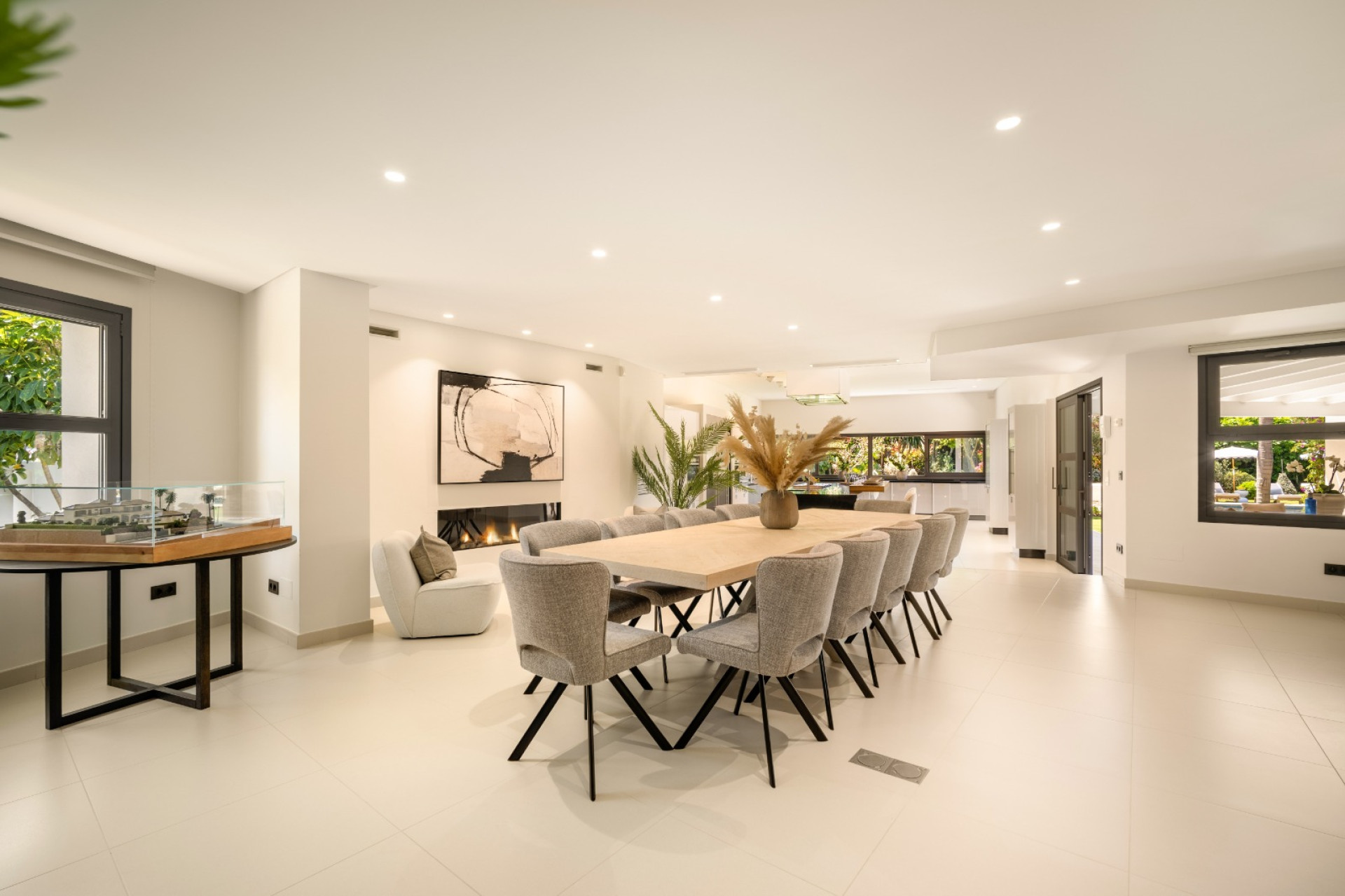 Obra nueva - Villa -
Marbella