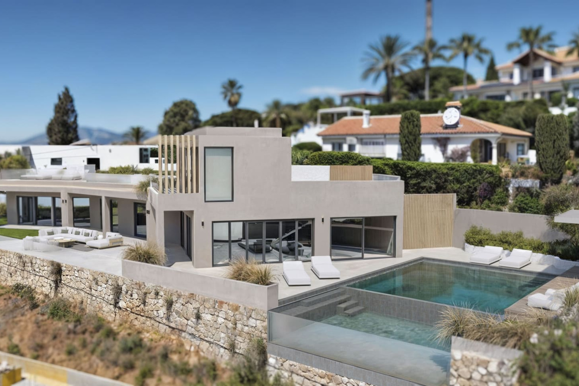 Obra nueva - Villa -
Marbella