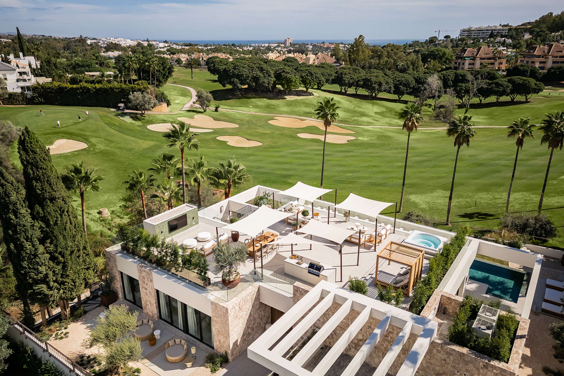 Obra nueva - Villa -
Marbella