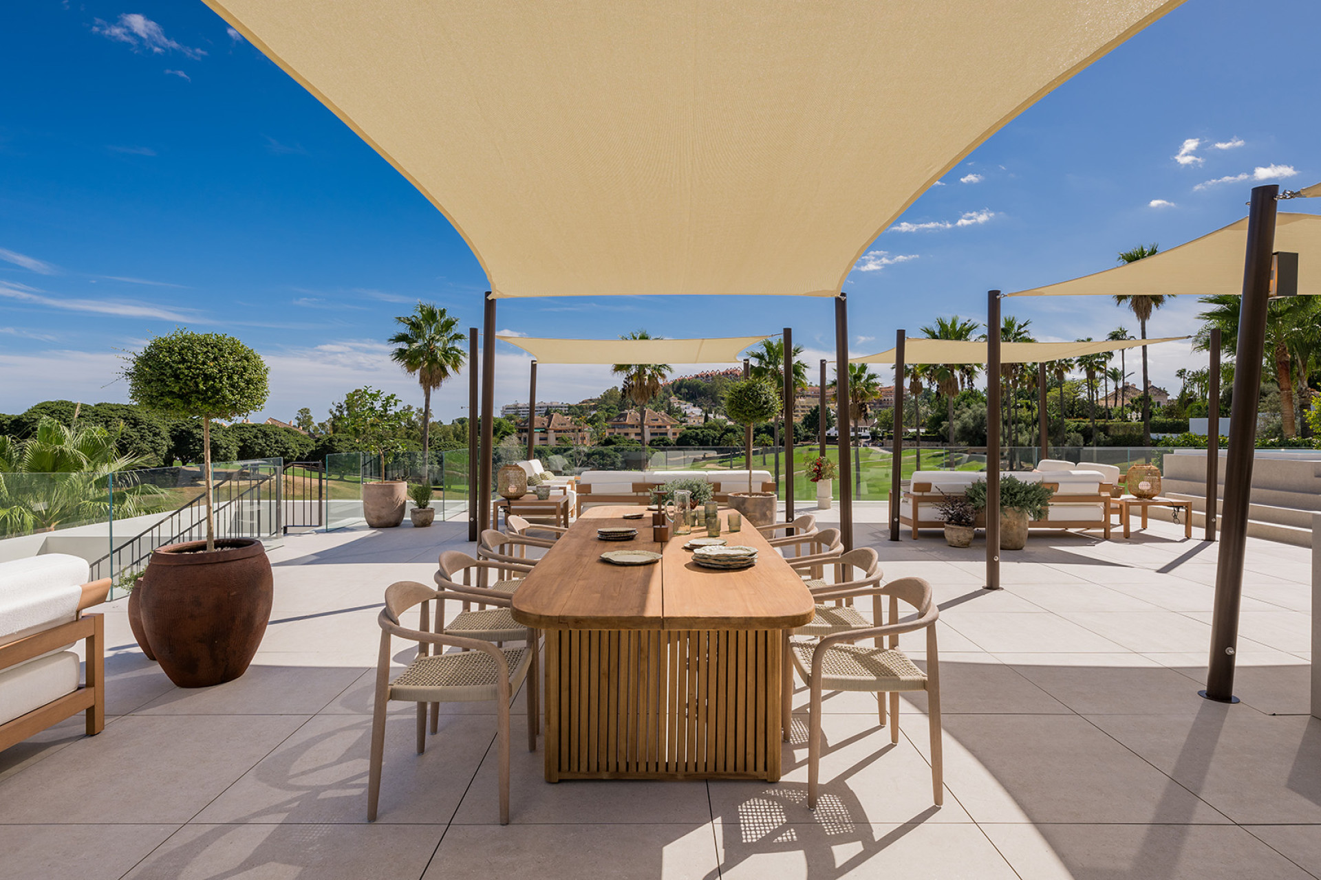 Obra nueva - Villa -
Marbella