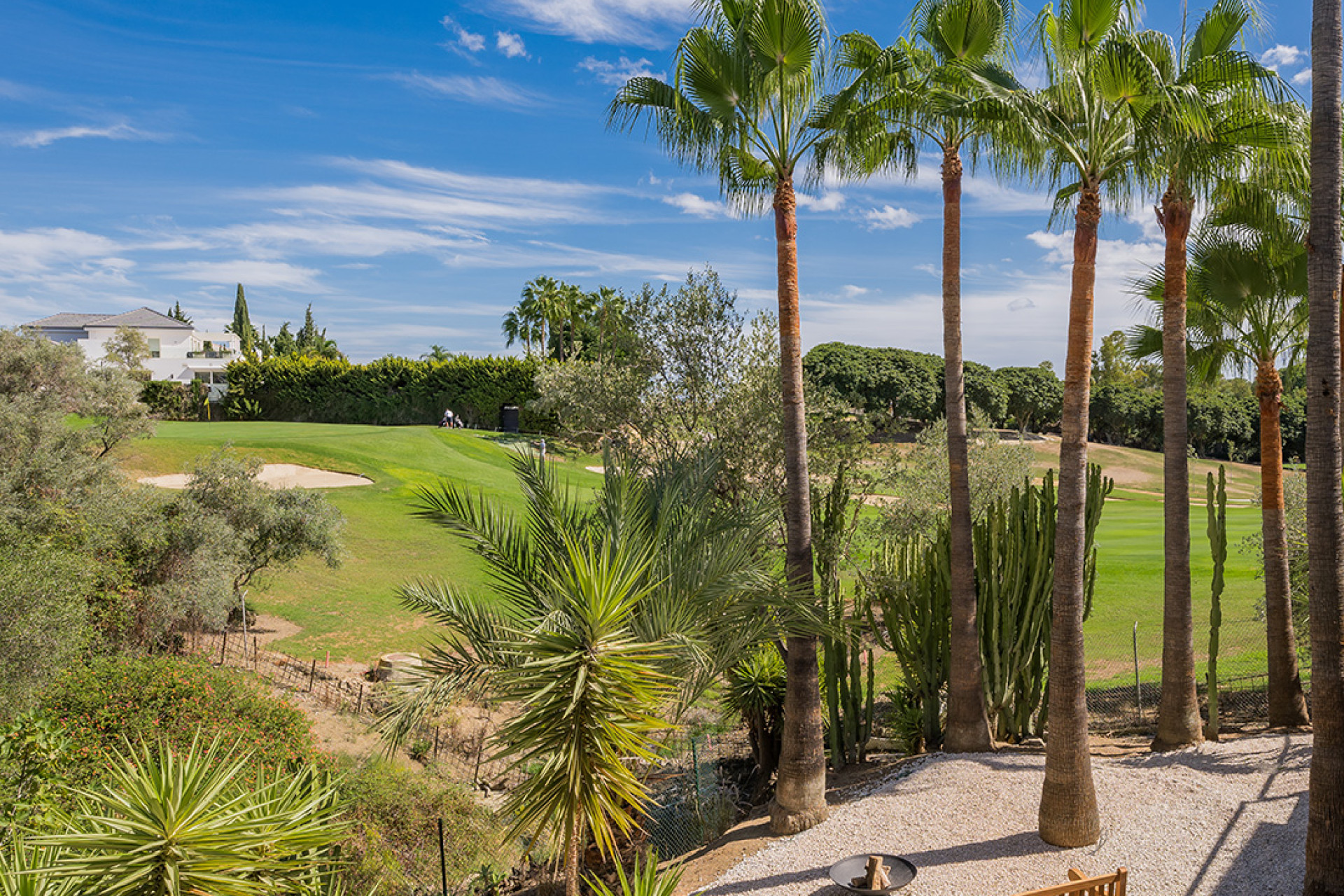 Obra nueva - Villa -
Marbella