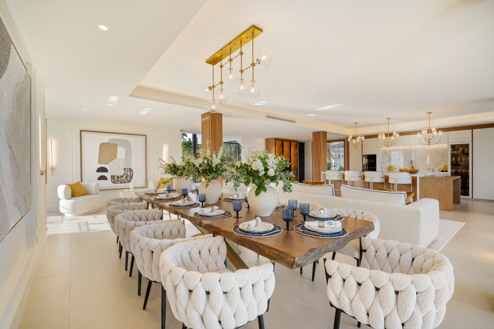 Obra nueva - Villa -
Marbella