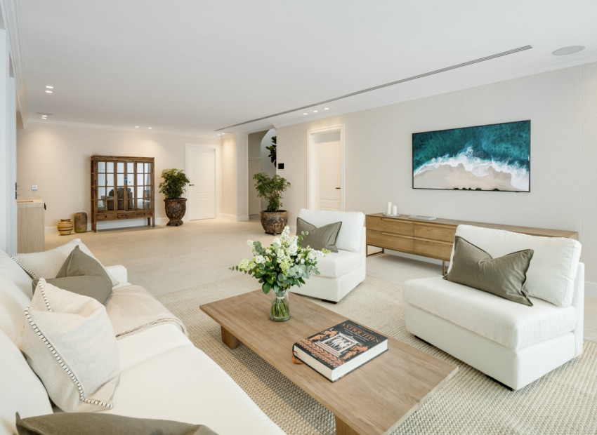 Obra nueva - Villa -
Marbella