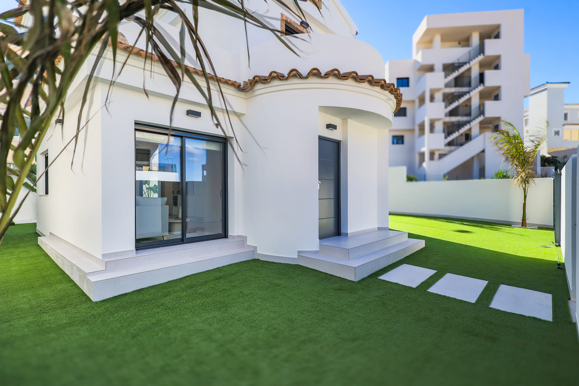 Obra nueva - Villa -
Orihuela Costa