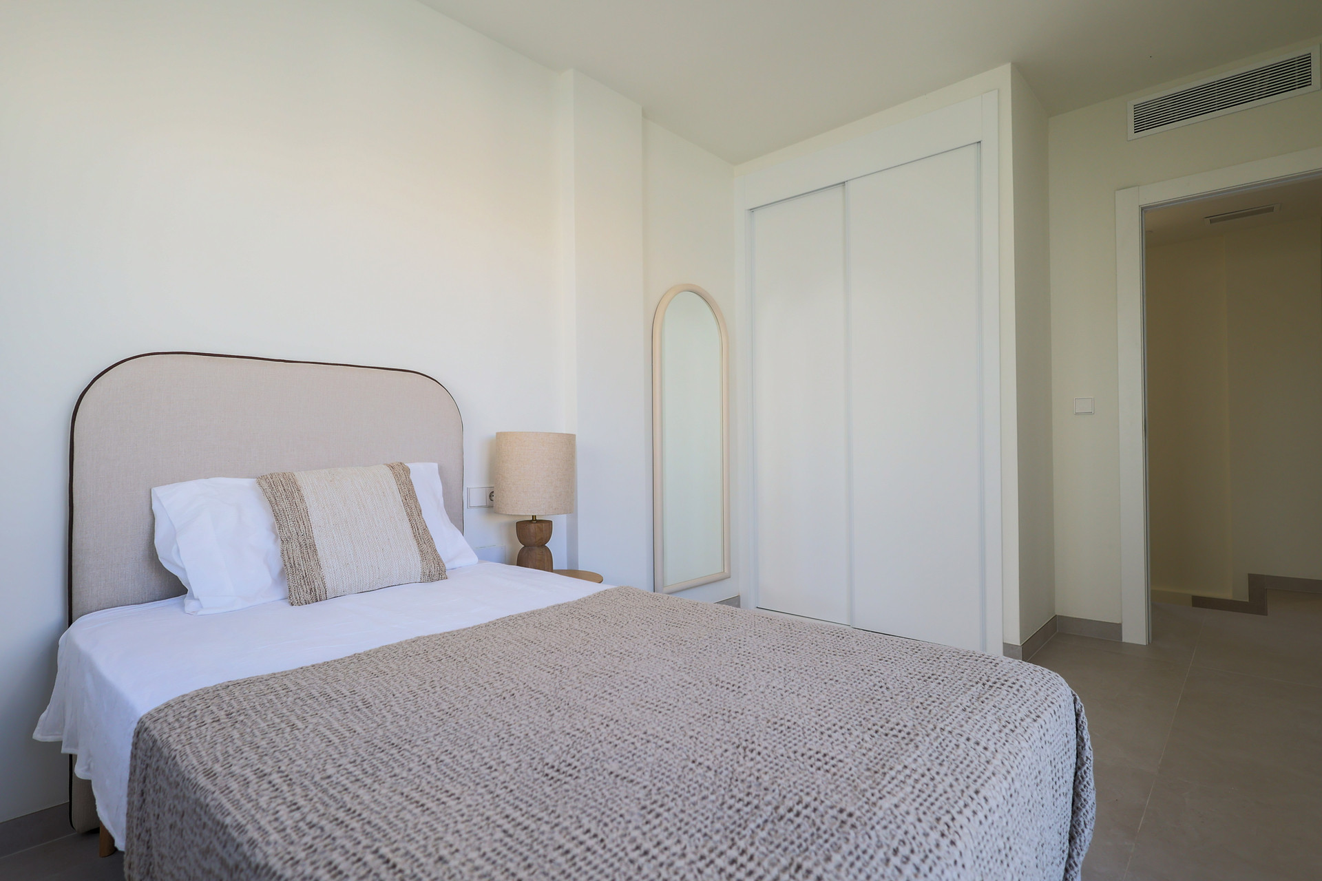 Obra nueva - Villa -
Orihuela Costa