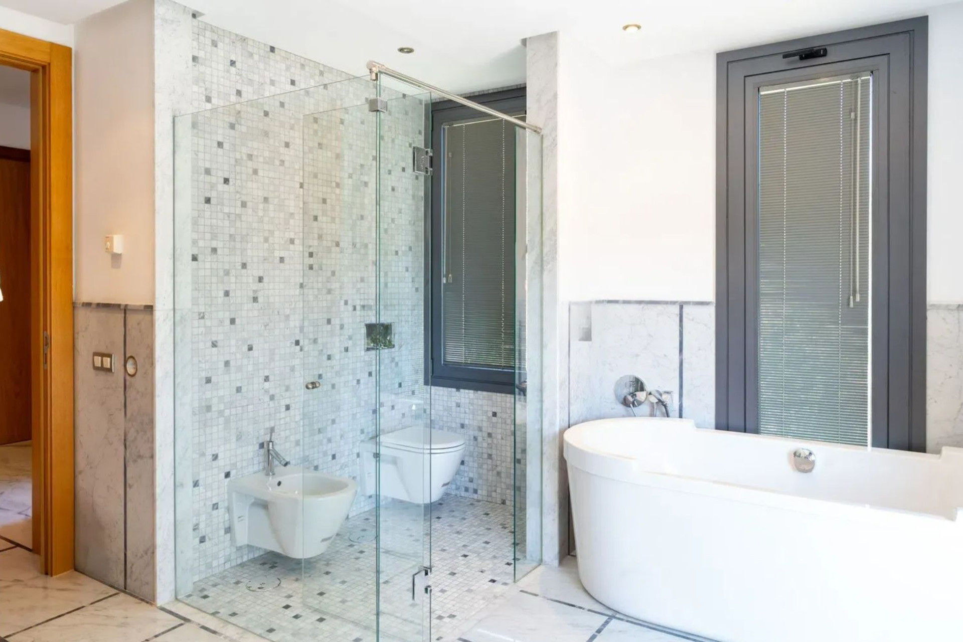 Obra nueva - Villa -
San Roque