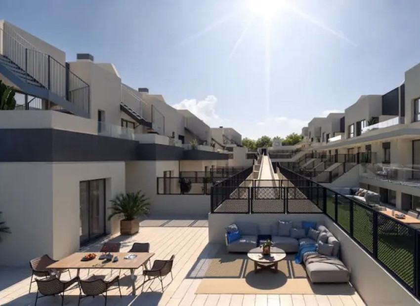 Obra nueva - Villa / Semi pareado -
Fuengirola