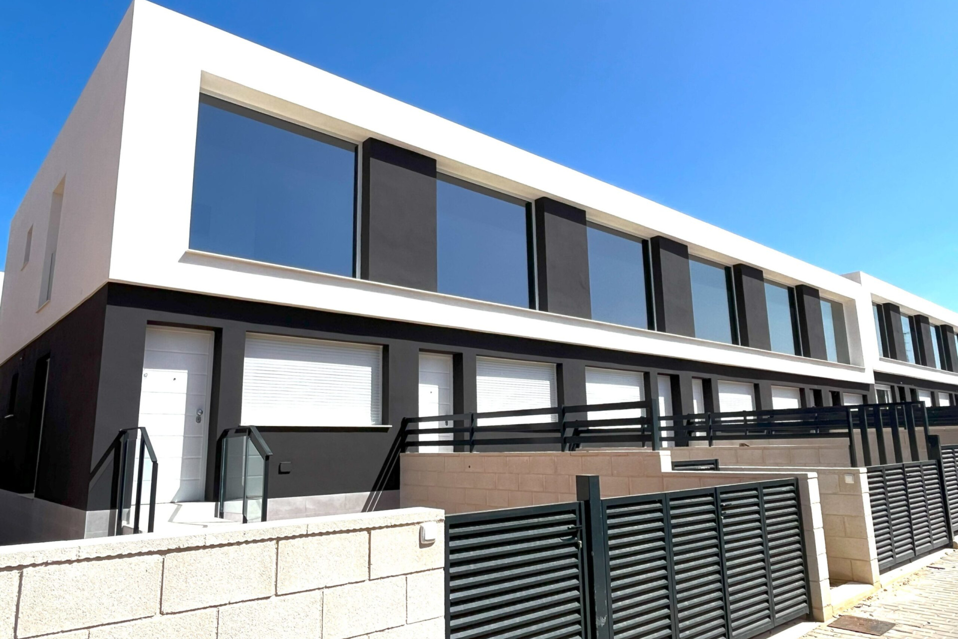 Obra nueva - Villa / Semi pareado -
Gran Alacant