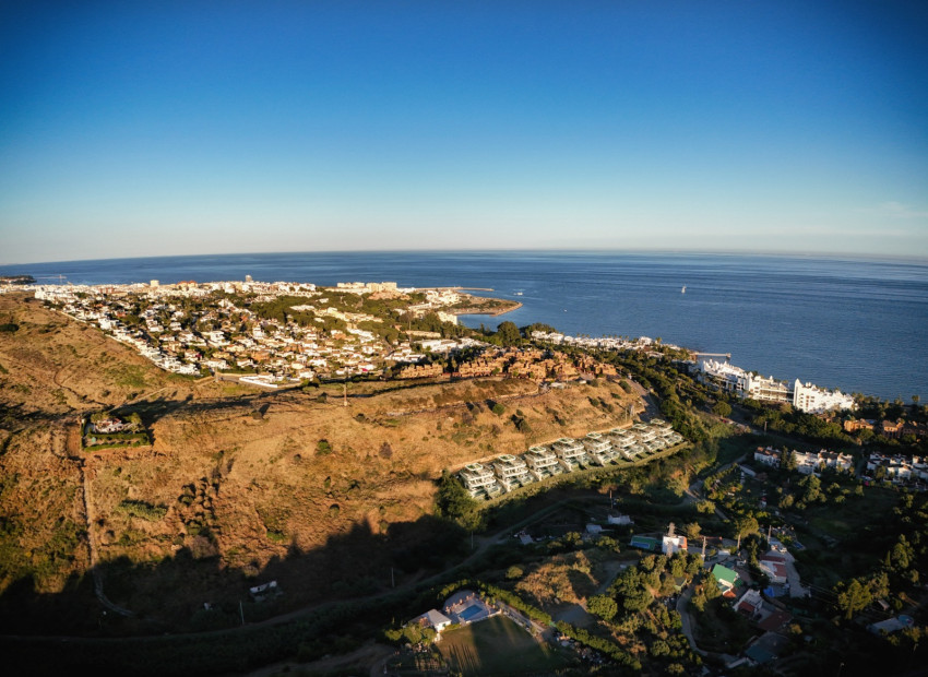 Obra nueva - Villa / Semi pareado -
Marbella