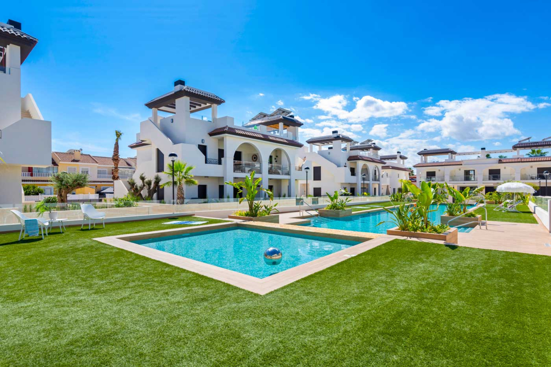 Obra nueva - Villa / Semi pareado -
Rojales