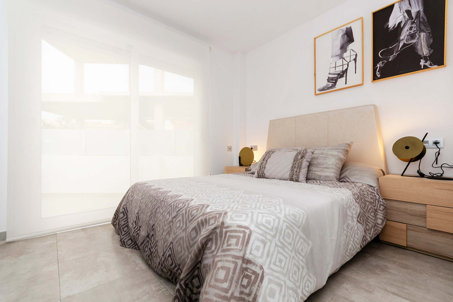 Obra nueva - Villa / Semi pareado -
Torrevieja