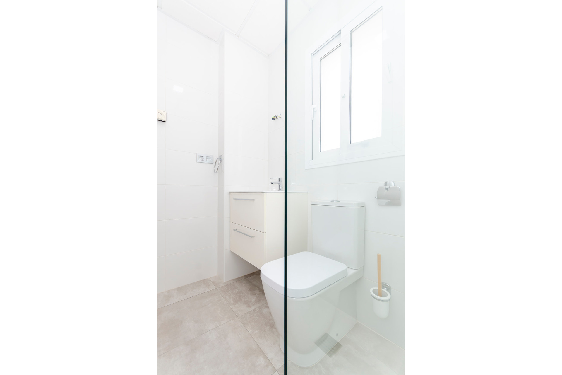 Obra nueva - Villa / Semi pareado -
Torrevieja