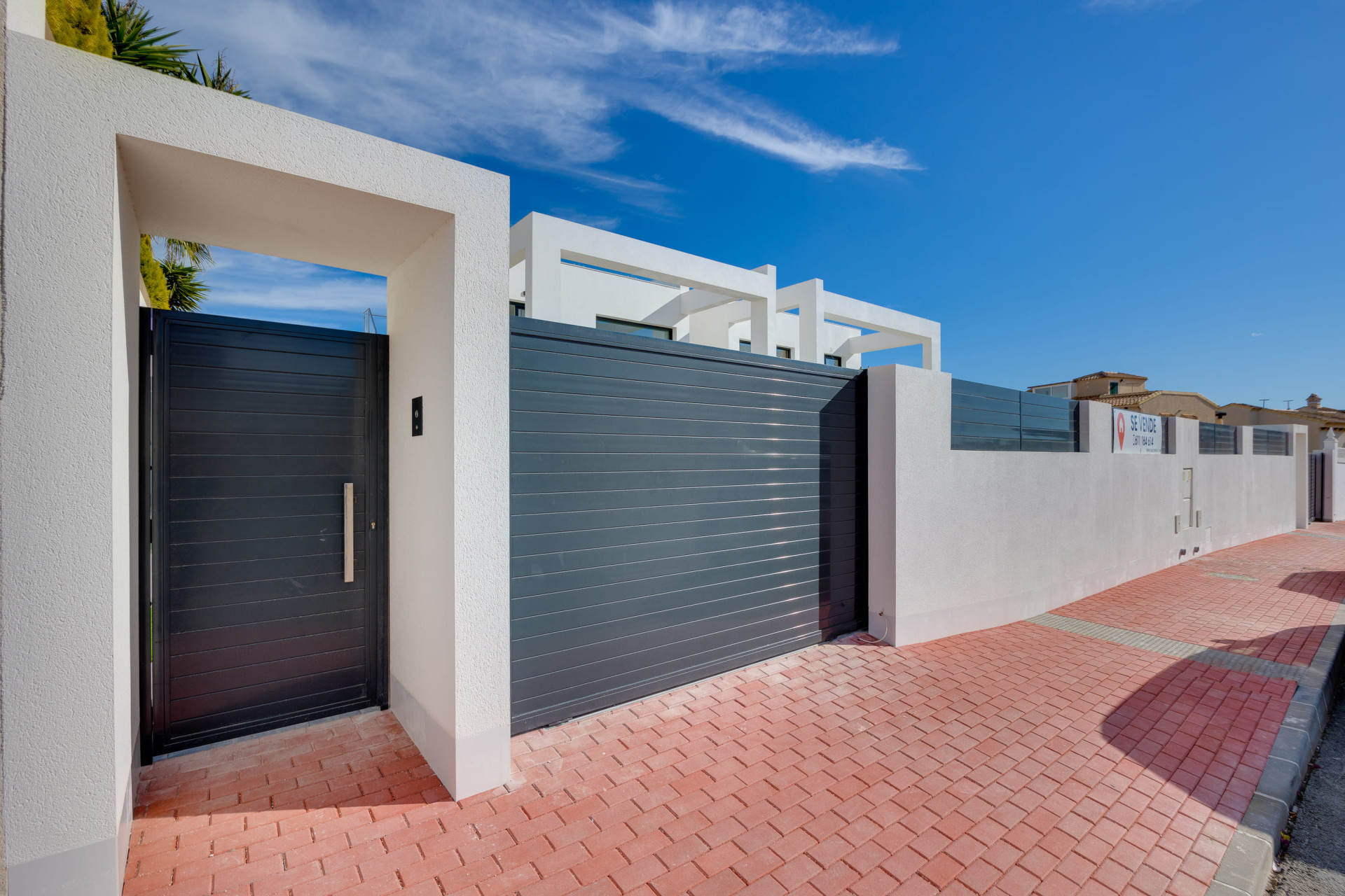Obra nueva - Villa / Semi pareado -
Torrevieja
