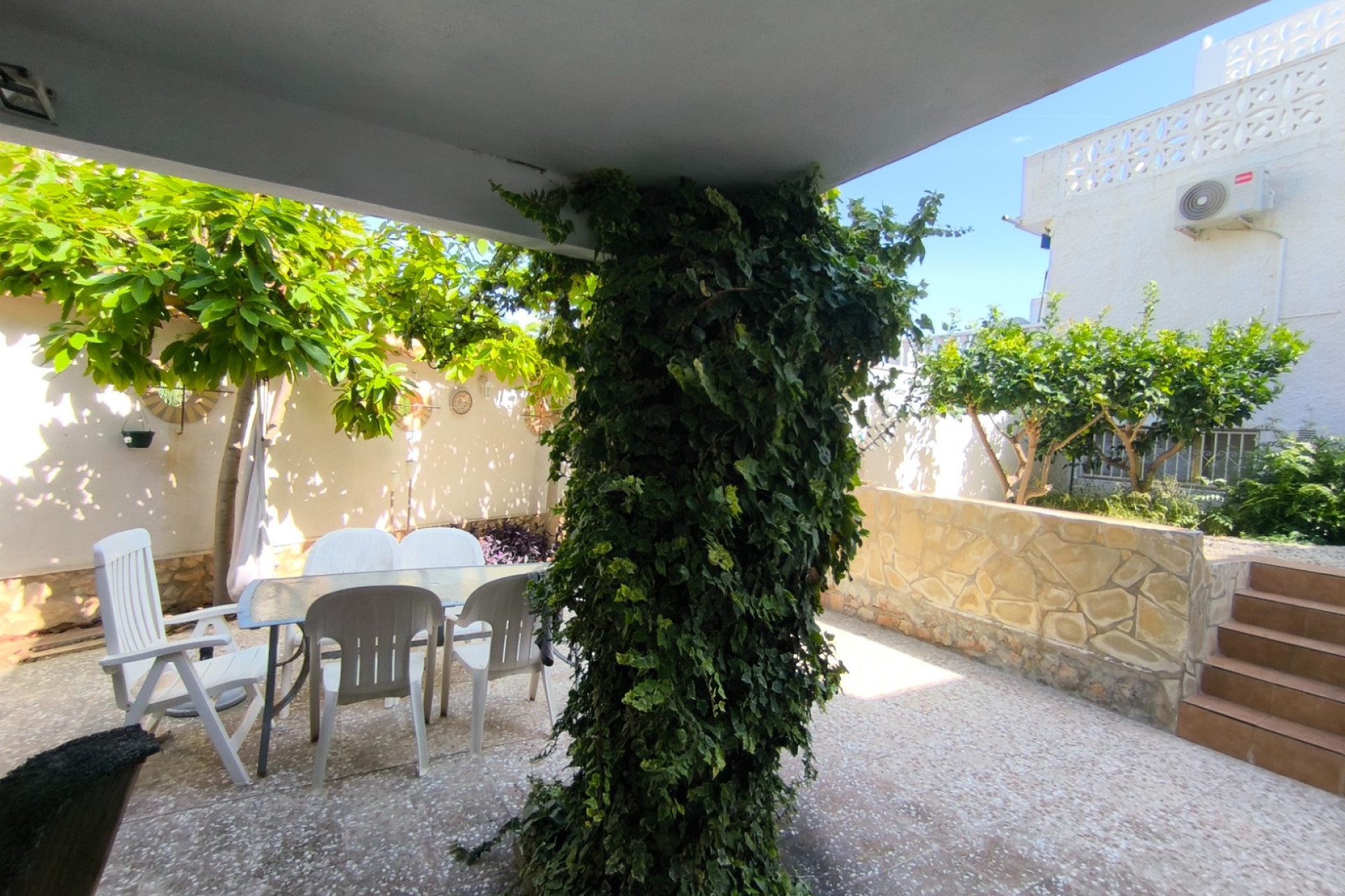 Перепродажа - Таунхаус -
Torrevieja