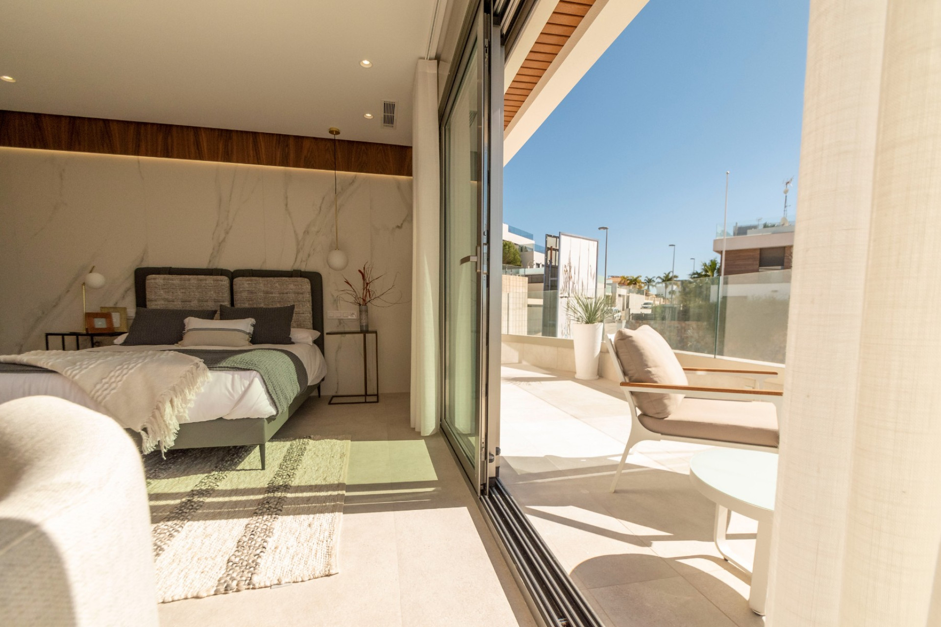 Перепродажа - Villa -
Alicante - Campoamor